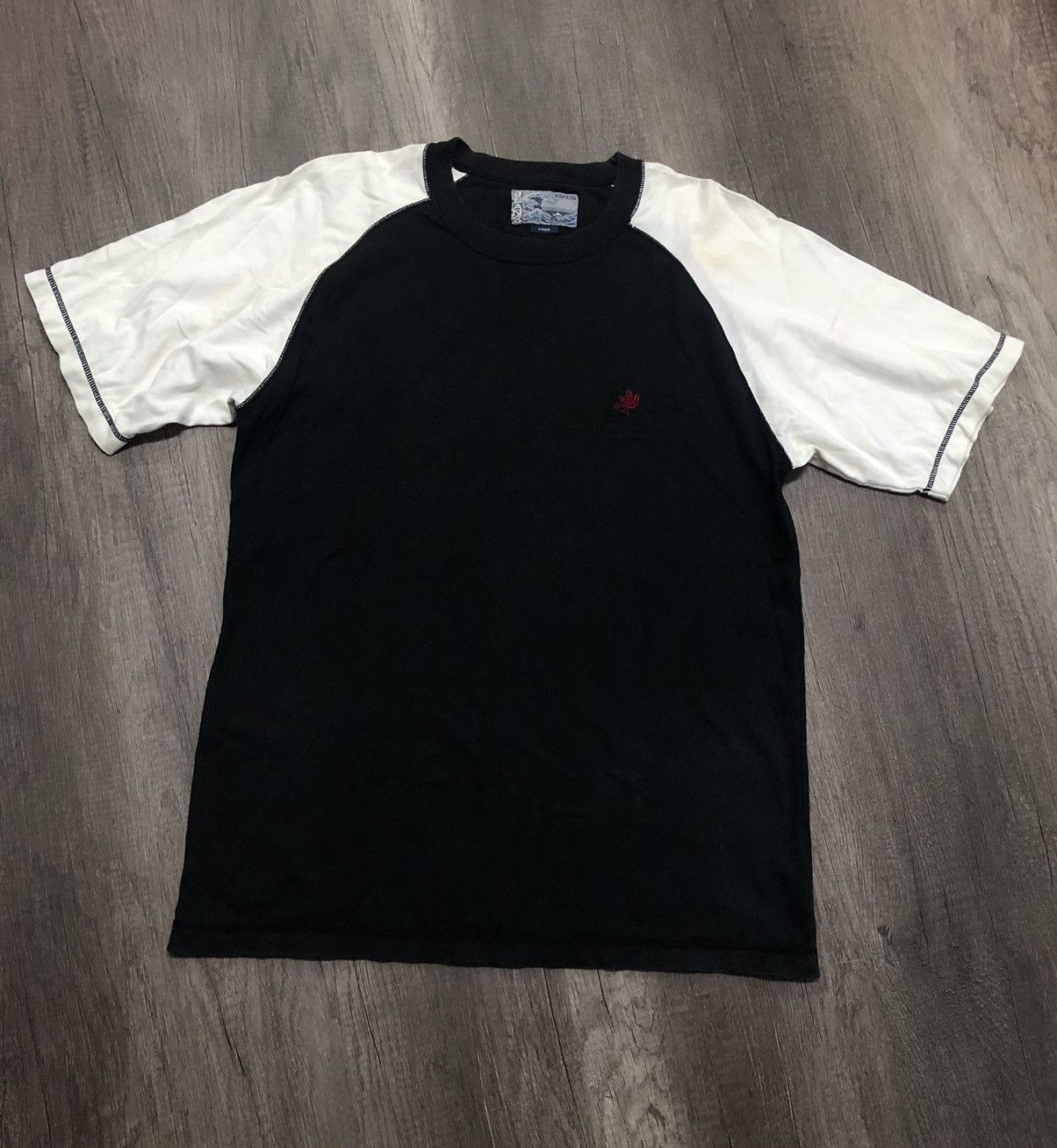 Designer × Japanese Brand × Kenzo Vintage Kenzo Jeans Tee Shirt Size US M / EU 48-50 / 2 - 4 Thumbnail