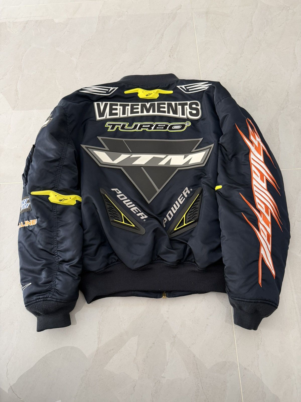 Vetements Vetements Motorsport Racing Bomber Sz.M Size US M / EU 48-50 / 2 - 2 Thumbnail
