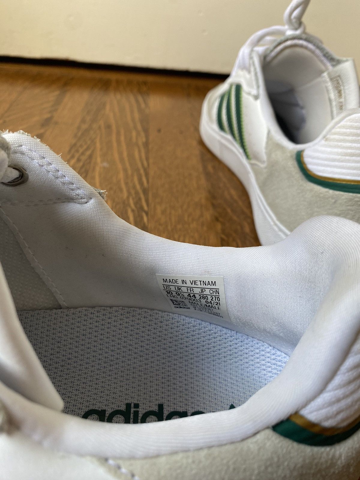 Adidas Tyshawn Low Size US 10 / EU 43 - 5 Thumbnail