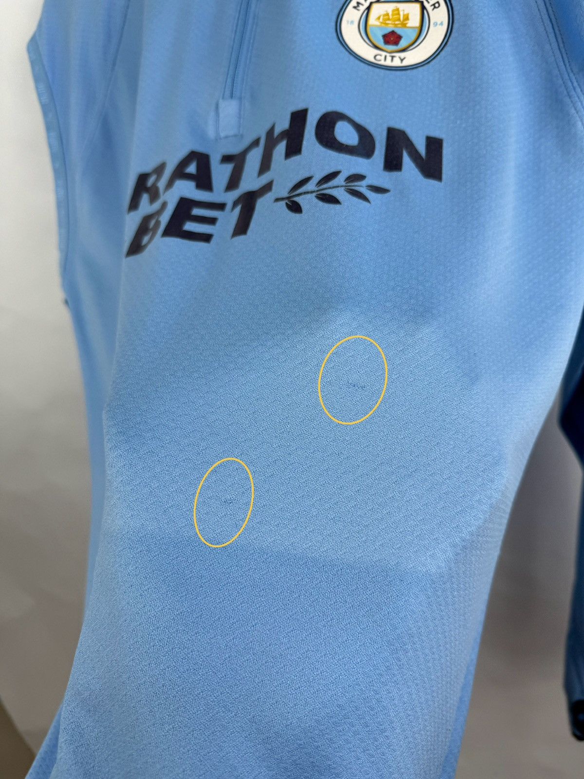 Puma 🏴󠁧󠁢󠁥󠁮󠁧󠁿 Puma Manchester City Football Soccer Training Long Sleeve Size US M / EU 48-50 / 2 - 8 Thumbnail