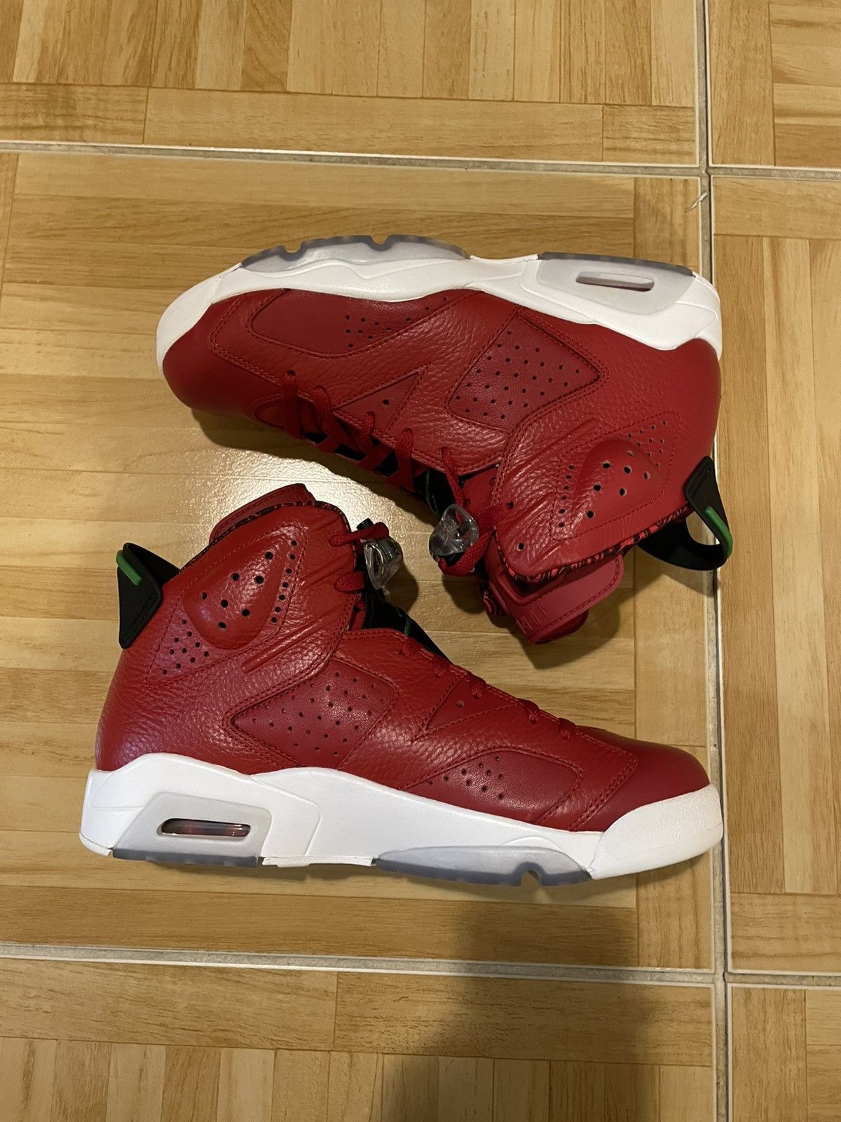 Jordan Brand Jordan 6 Retro Spizike History of Jordan Red 694091-625 Sz 9 Size US 9 / EU 42 - 2 Thumbnail