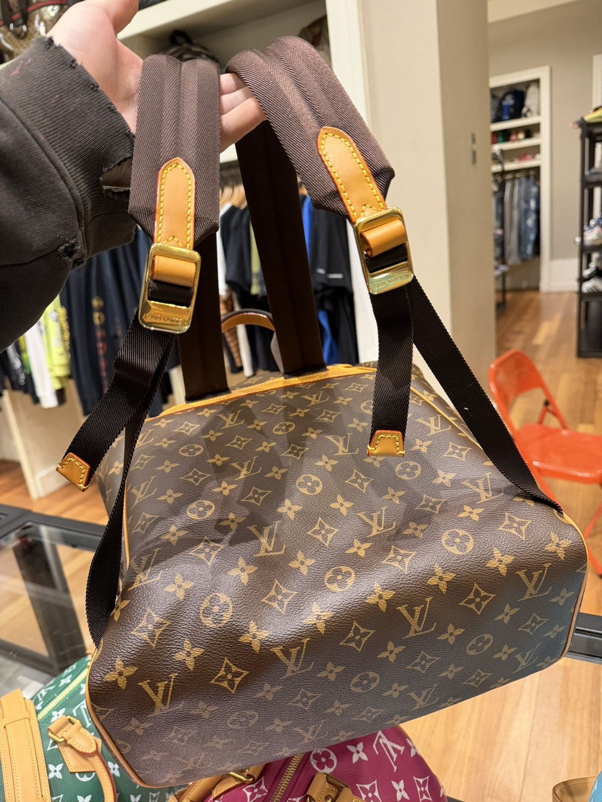 Louis Vuitton Louis Vuitton Montsouris Cargo Backpack Size ONE SIZE - 9 Thumbnail
