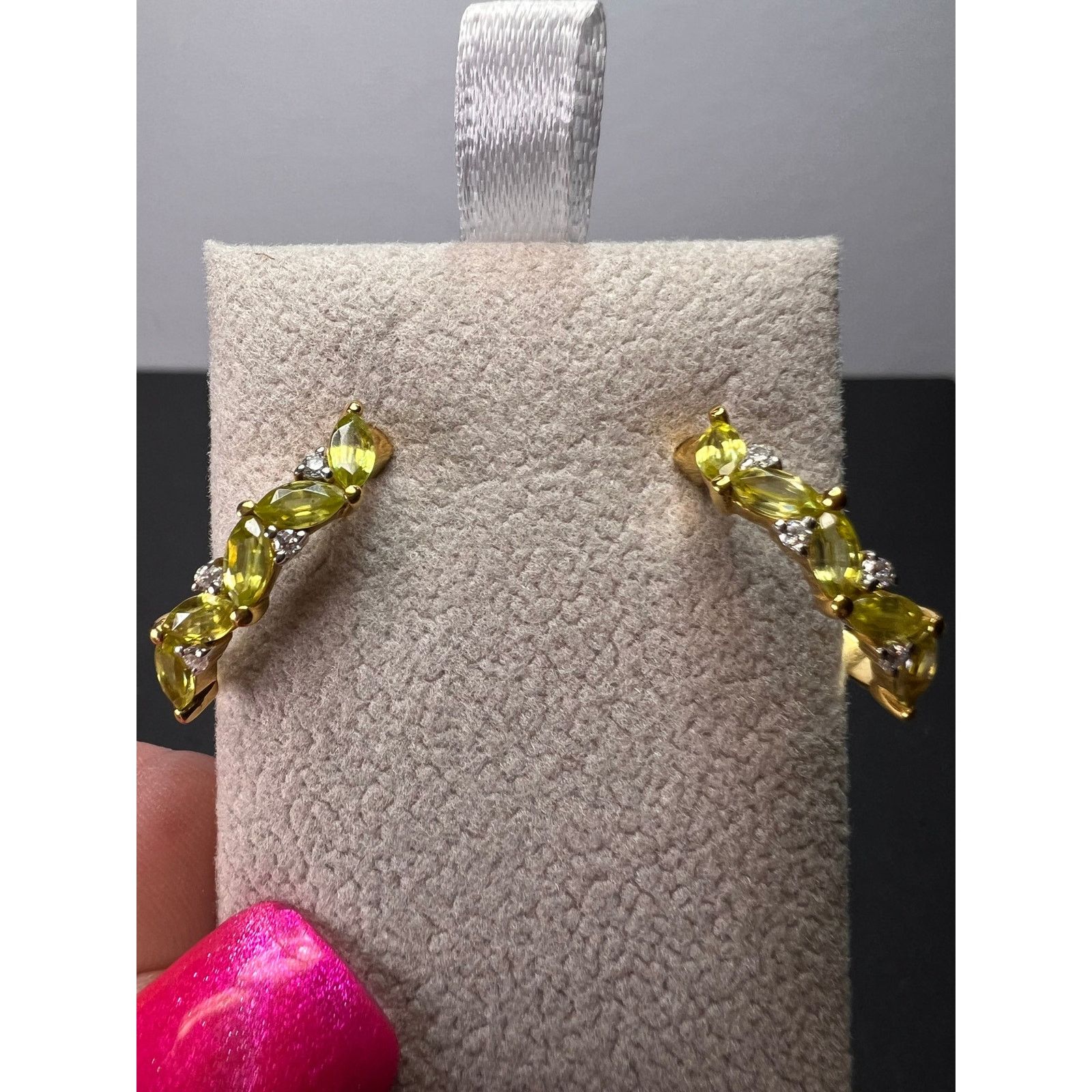 Other NEW Sphene moissanite j-hoop earrings in YG over 925 Size ONE SIZE - 4 Thumbnail