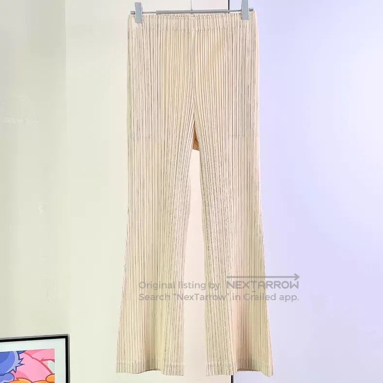 Issey Miyake Issey Miyake SIZE:3 Beige Ruched Casual Pants Size 24" / US 00 / IT 34 - 1 Thumbnail