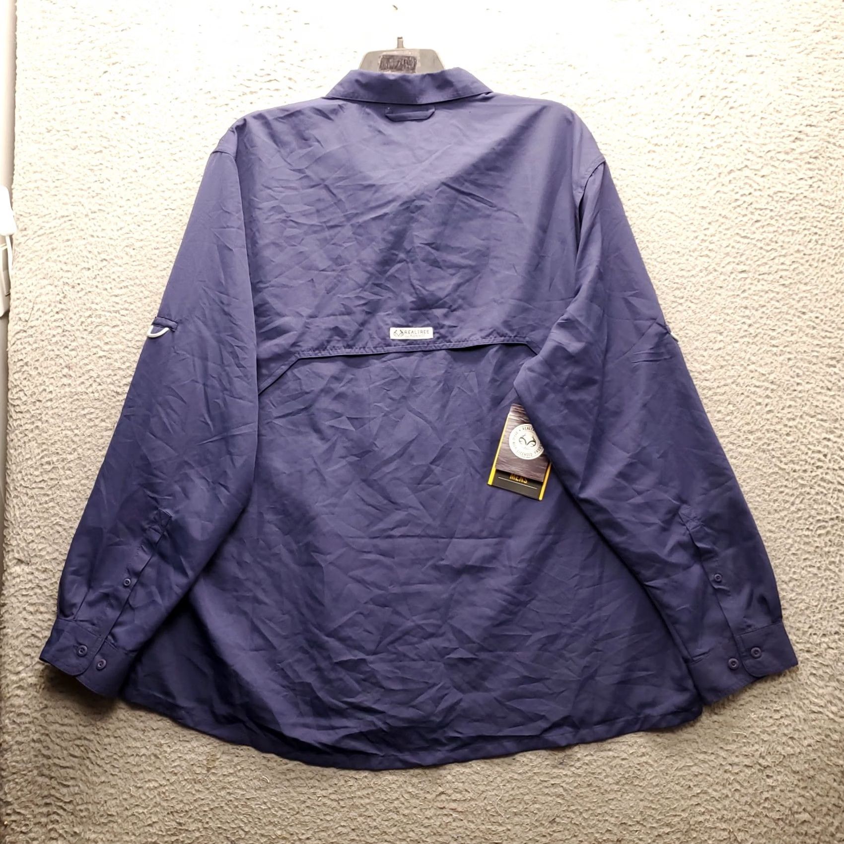 Realtree Realtree Mens Button-Up Shirt 2XL Navy Long Sleeve Collared Vented Pocketed Outdoor Shirt Size US XXL / EU 58 / 5 - 2 Thumbnail