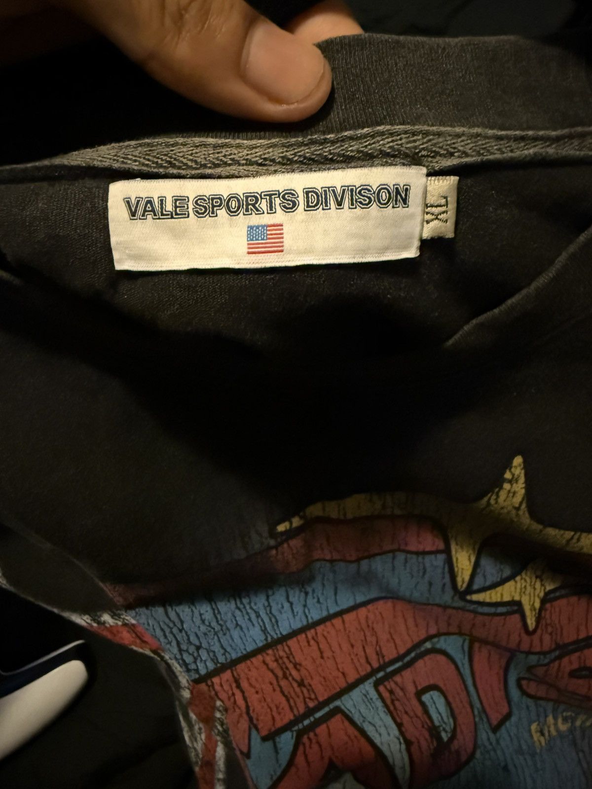Vale Vale long sleeve teeshirt Size US XL / EU 56 / 4 - 7 Thumbnail