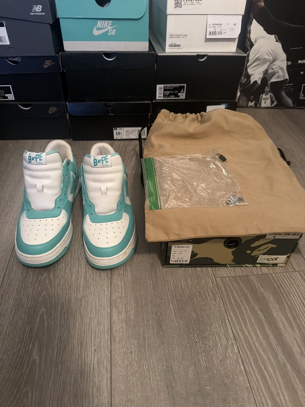 Bape 2022 White green bapesta Size US 11 / EU 44 - 13 Thumbnail