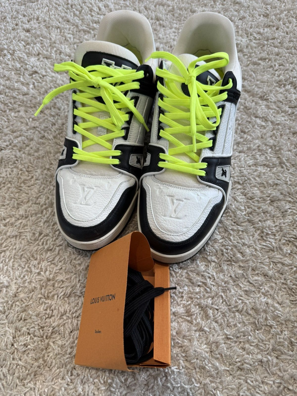 Louis Vuitton Louis Vuitton Trainers Size US 7.5 / EU 40-41 - 1 Thumbnail