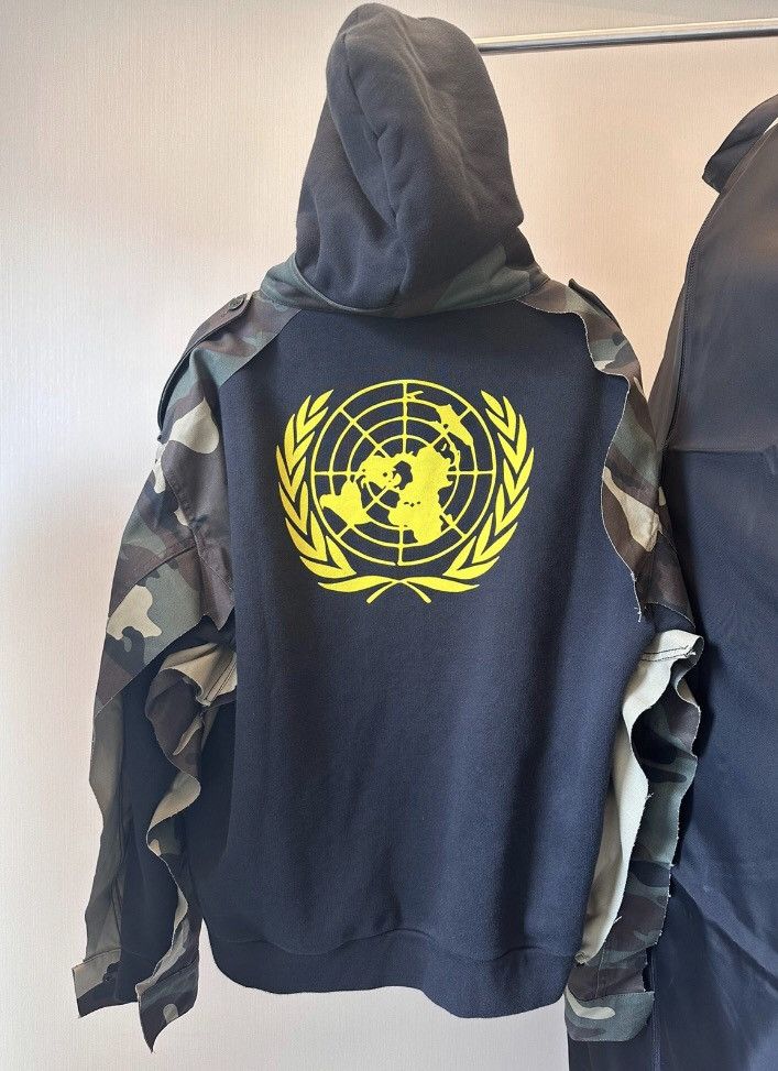 Vetements Vetements camouflage jacket hoodie Size US L / EU 52-54 / 3 - 1 Thumbnail