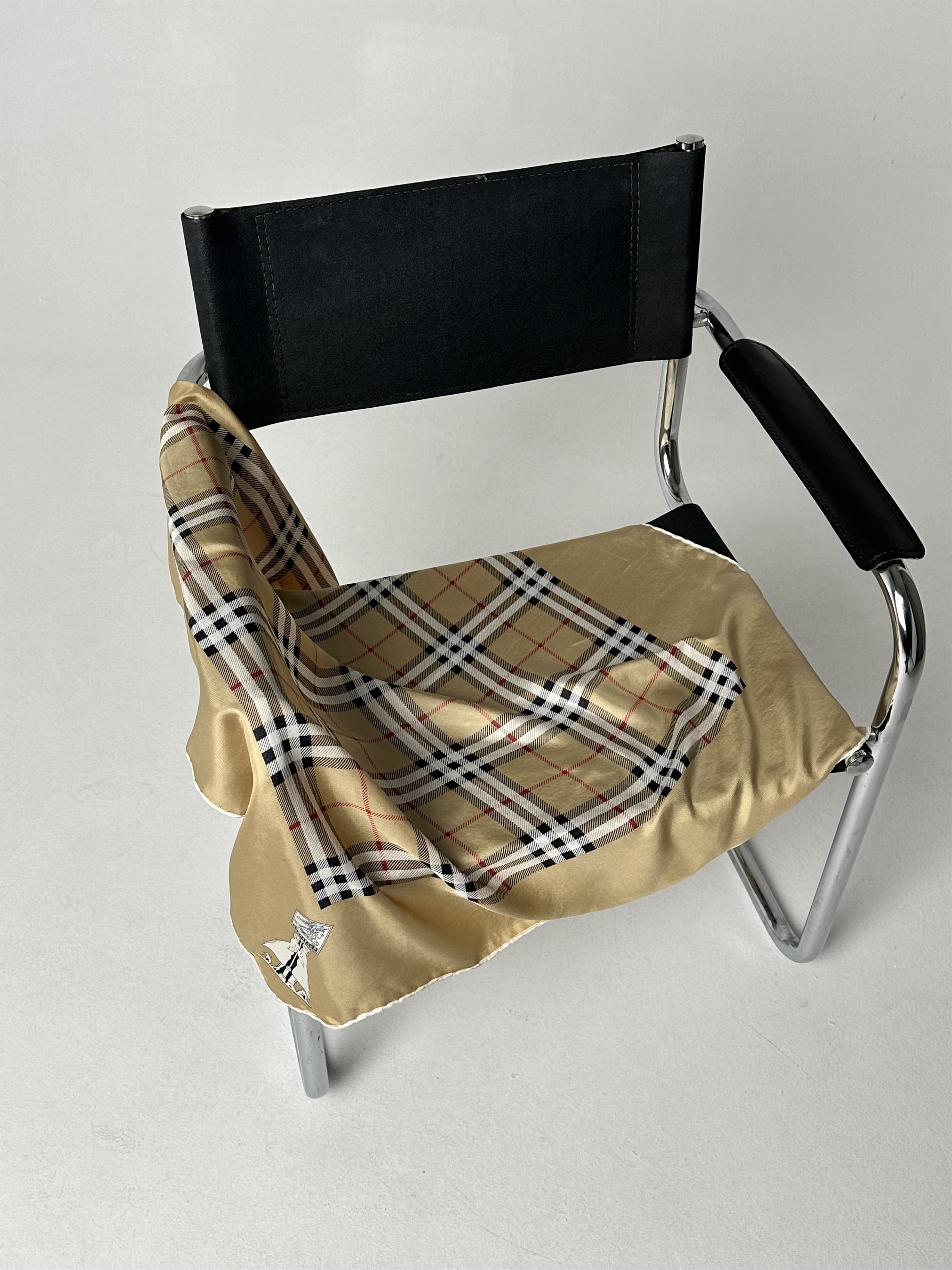 Burberry × Vintage Burberrys scarf Nova Check Silk Size ONE SIZE - 1 Thumbnail