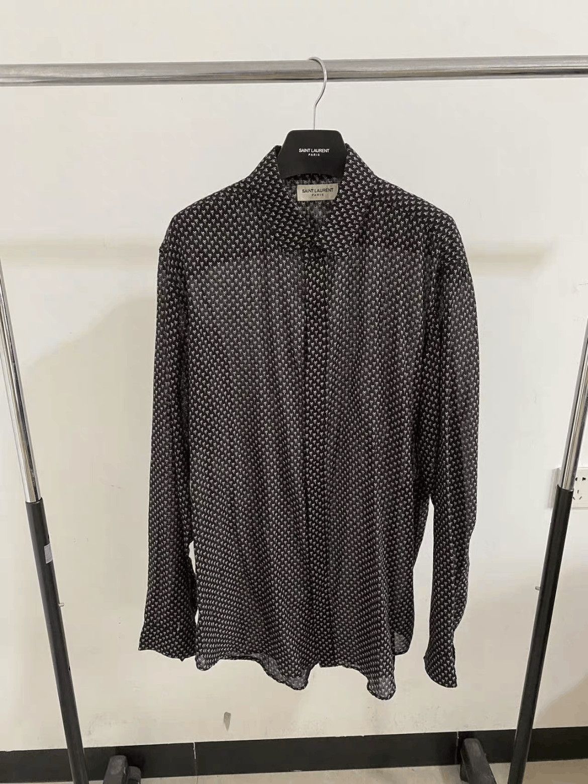 Saint Laurent Paris Saint Laurent Paris Small Y Logo Monogram Shirt Size US S / EU 44-46 / 1 - 1 Thumbnail