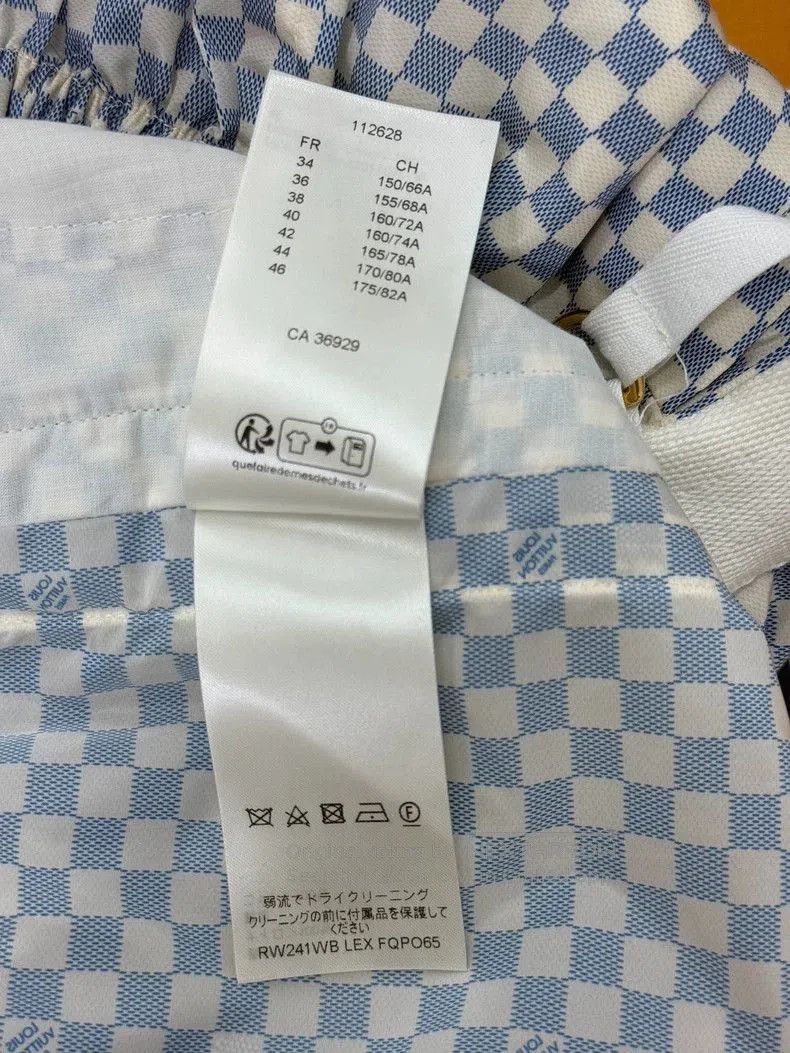 Louis Vuitton Louis Vuitton Blue White Check Shorts. Size US 34 / EU 50 - 6 Thumbnail