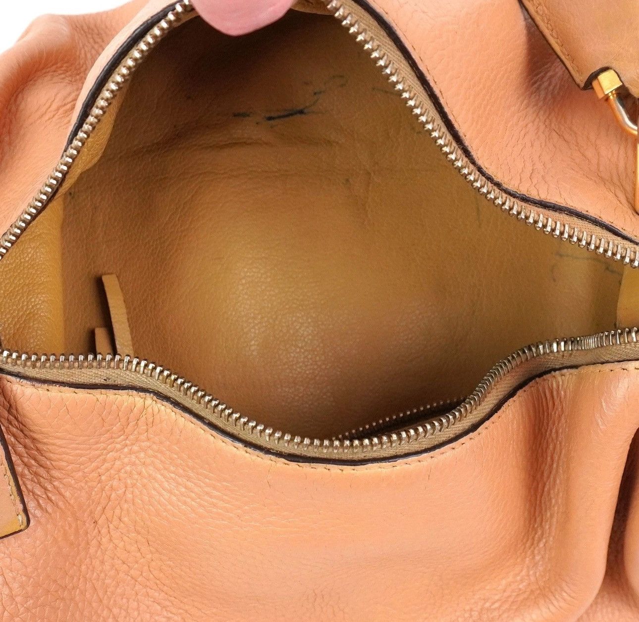 Prada Prada Vitello Daino Gold-Tone Padlock Leather Shoulder Bag Size ONE SIZE - 9 Thumbnail
