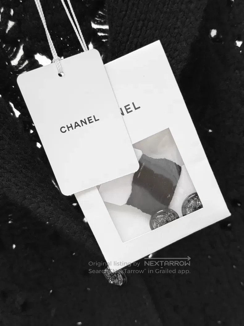 Chanel Chanel Hollow-out long-sleeved knitted cardigan jacket Size XXS / US 00 / IT 34 - 6 Thumbnail