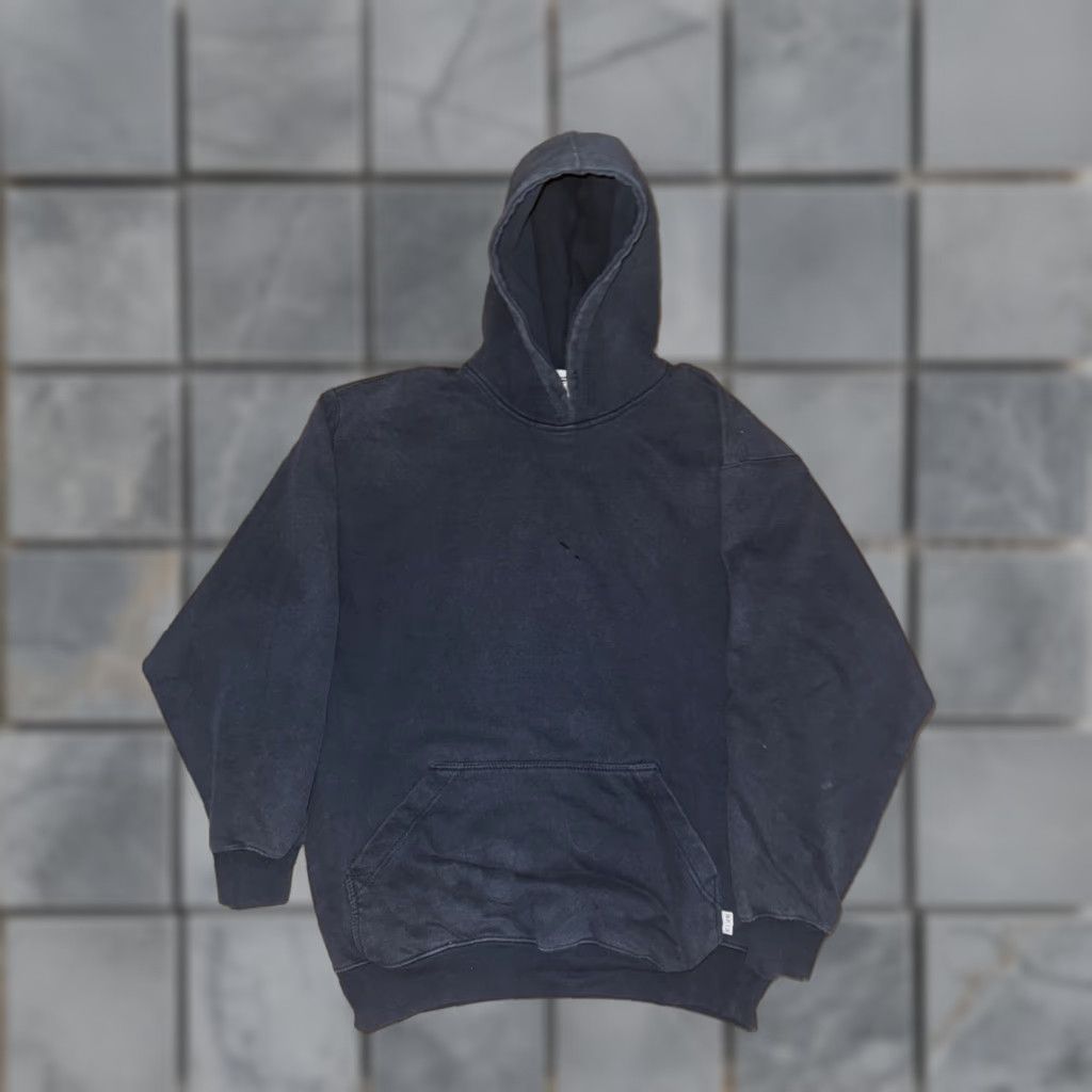 Vintage VINTAGE? No [not vintage]. Pro Club Hoodie Black Large Men 25x28 Heavyweight Pullover Regular Size L Mens Hoodie Black 25x28 Heavyweight Pro Club Size US L / EU 52-54 / 3 - 1 Thumbnail