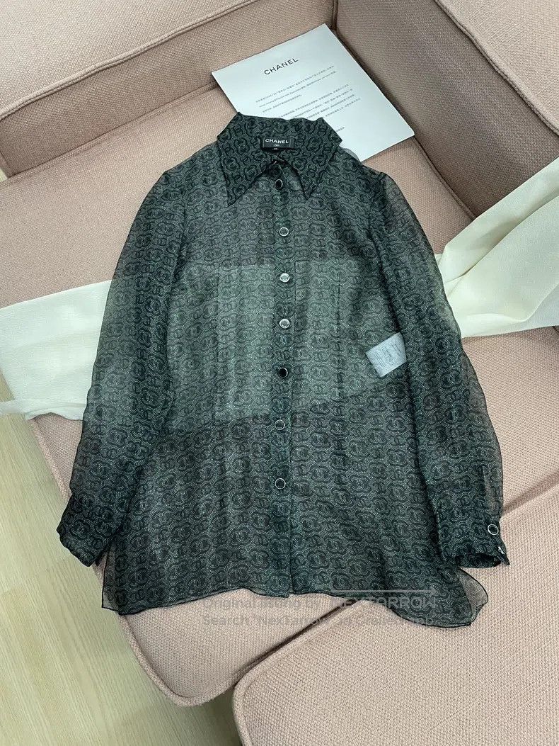 Chanel Chanel Dark green full logo full C silk shirt long sleeves Size XXS / US 00 / IT 34 - 1 Thumbnail