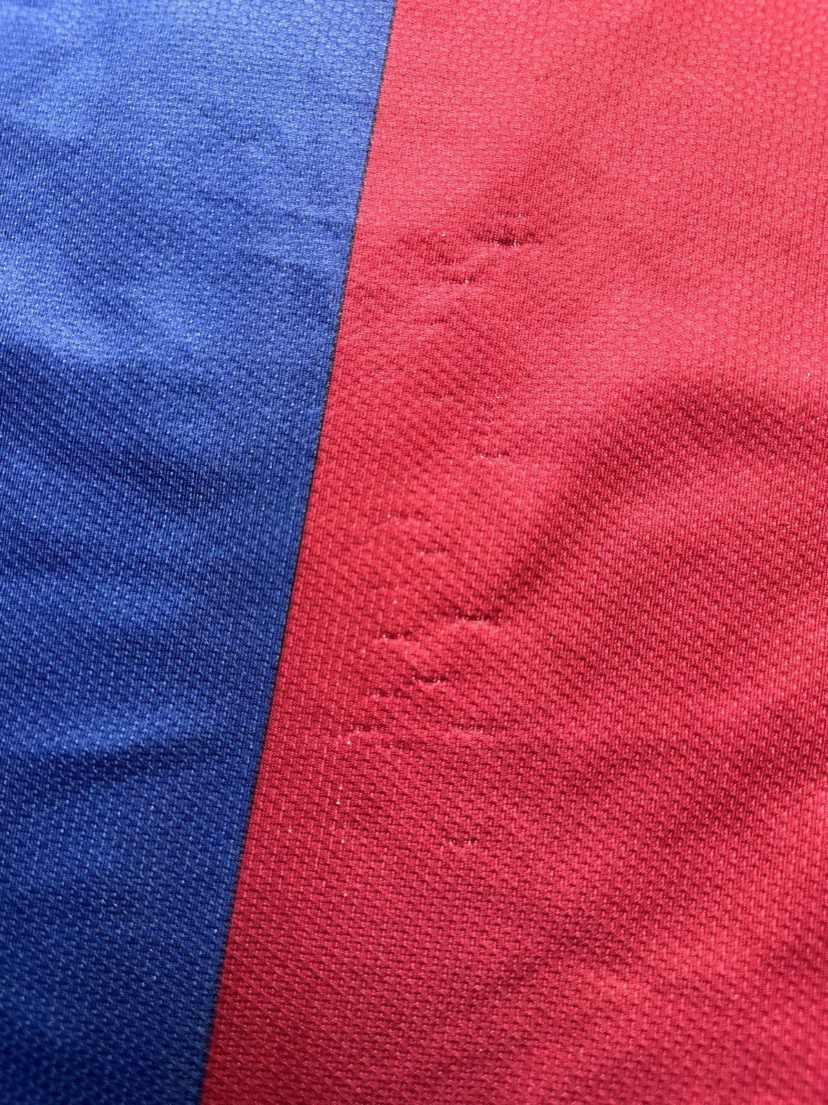 Vintage Vintage Barcelona soccer jersey 6 Havi rare size M Size US M / EU 48-50 / 2 - 9 Thumbnail