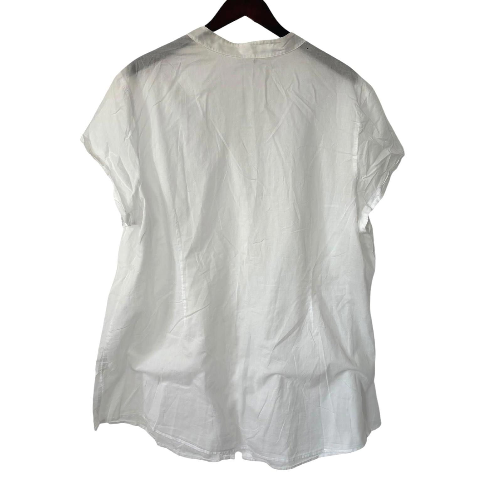 Designer Women's 100% Cotton White Short Sleeve Button Down Shirt Size ONE SIZE - 2 Thumbnail