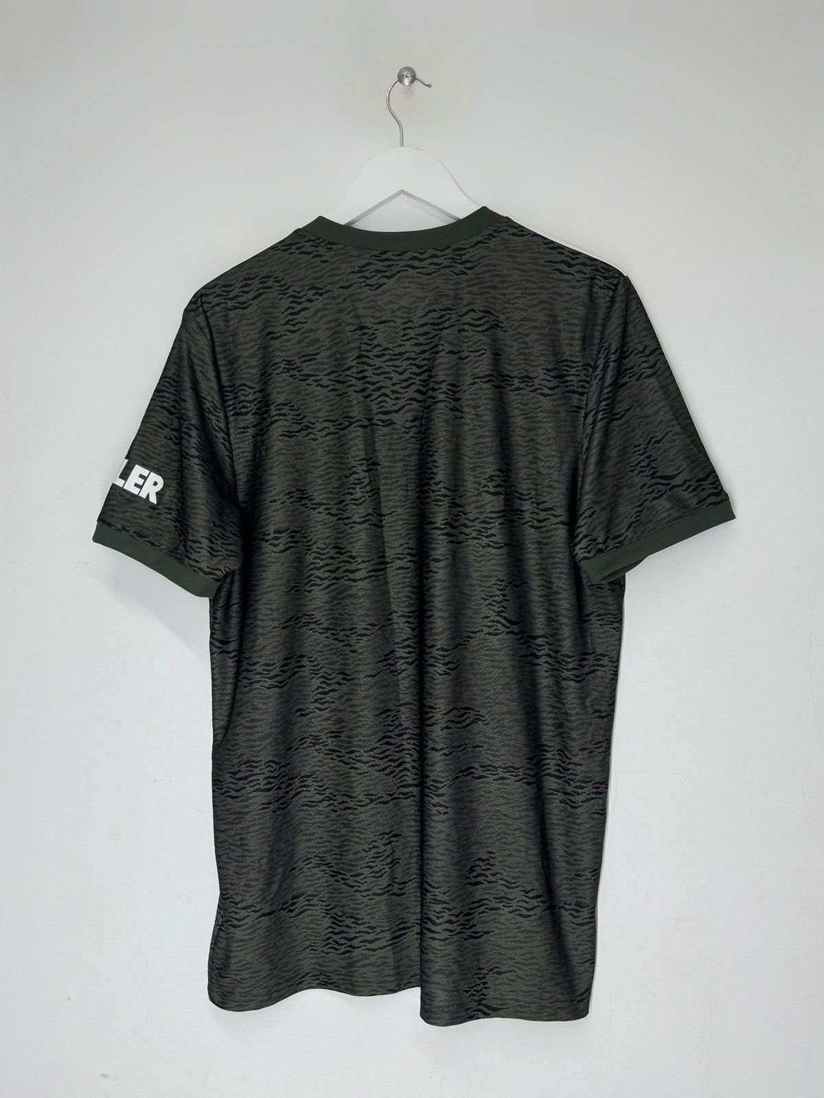 Adidas Manchester United 2020/21 Away Adidas Football Shirt Size US L / EU 52-54 / 3 - 2 Thumbnail