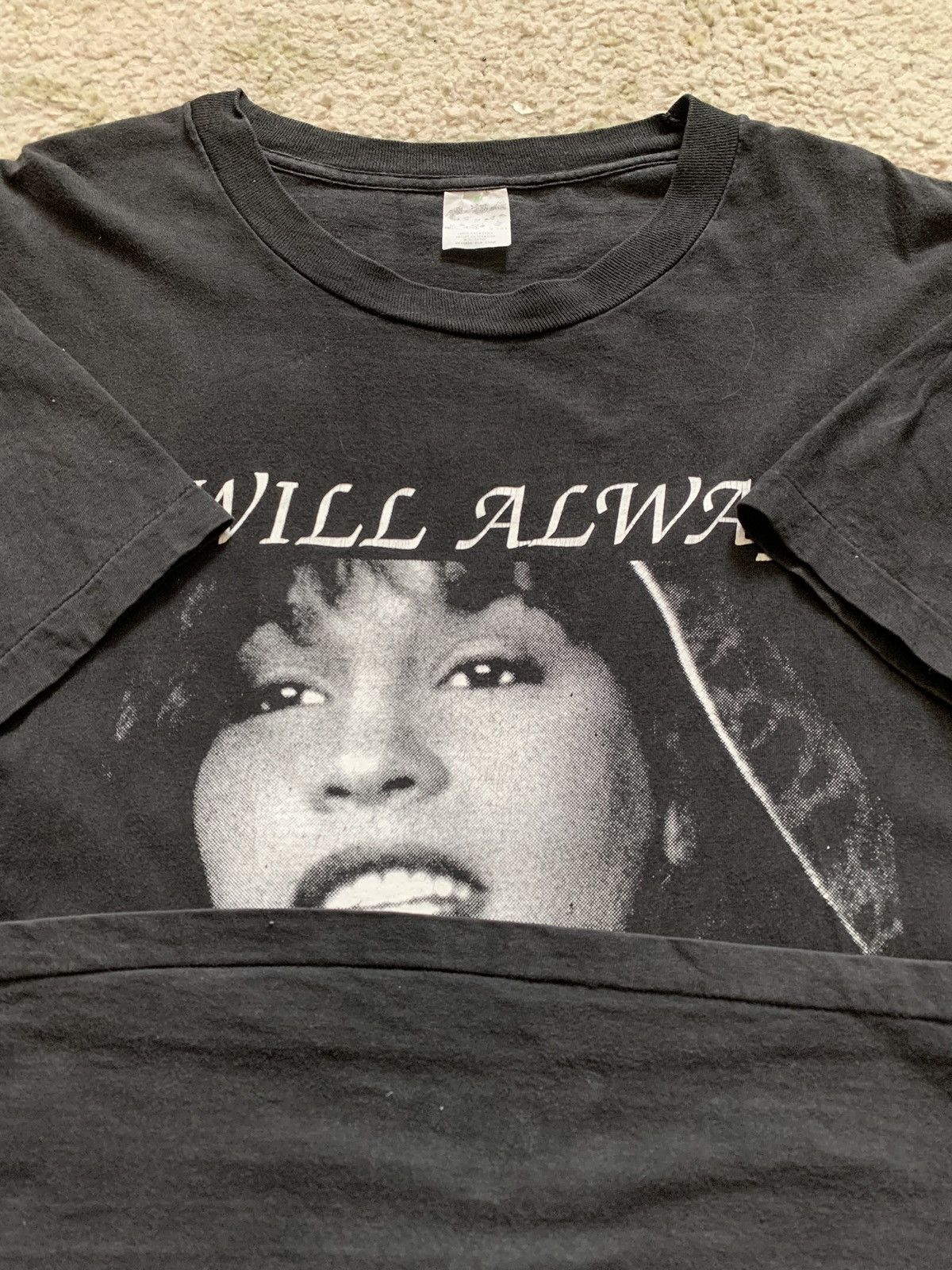 Band Tees × Rap Tees × Vintage Vintage 90’s Rare Whitney Houston I Will Always Love Rap Tee Size US XL / EU 56 / 4 - 5 Thumbnail