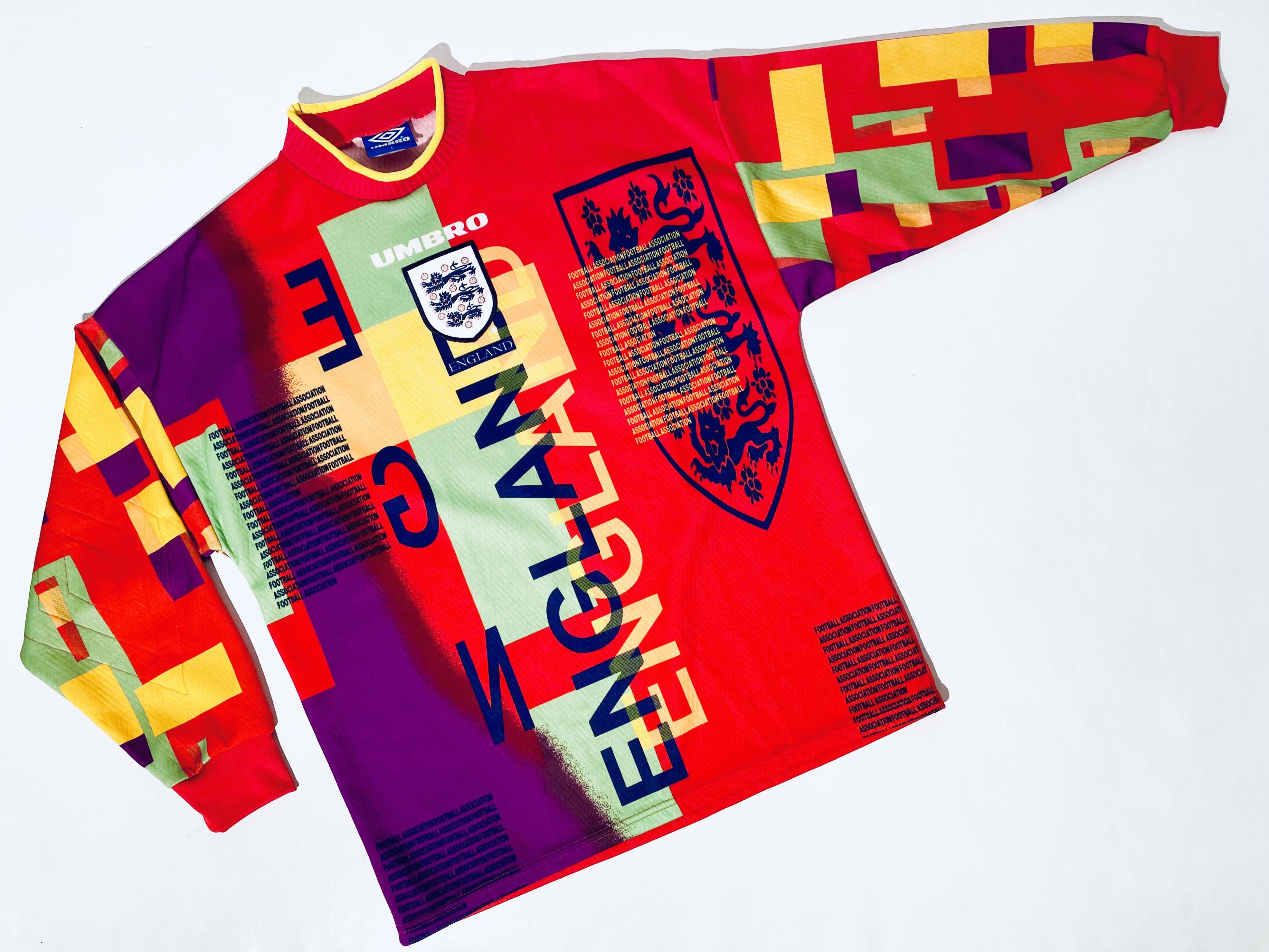 Umbro England Away Goalkeeper Euro 96 Football Shirt Jersey Size US L / EU 52-54 / 3 - 4 Thumbnail