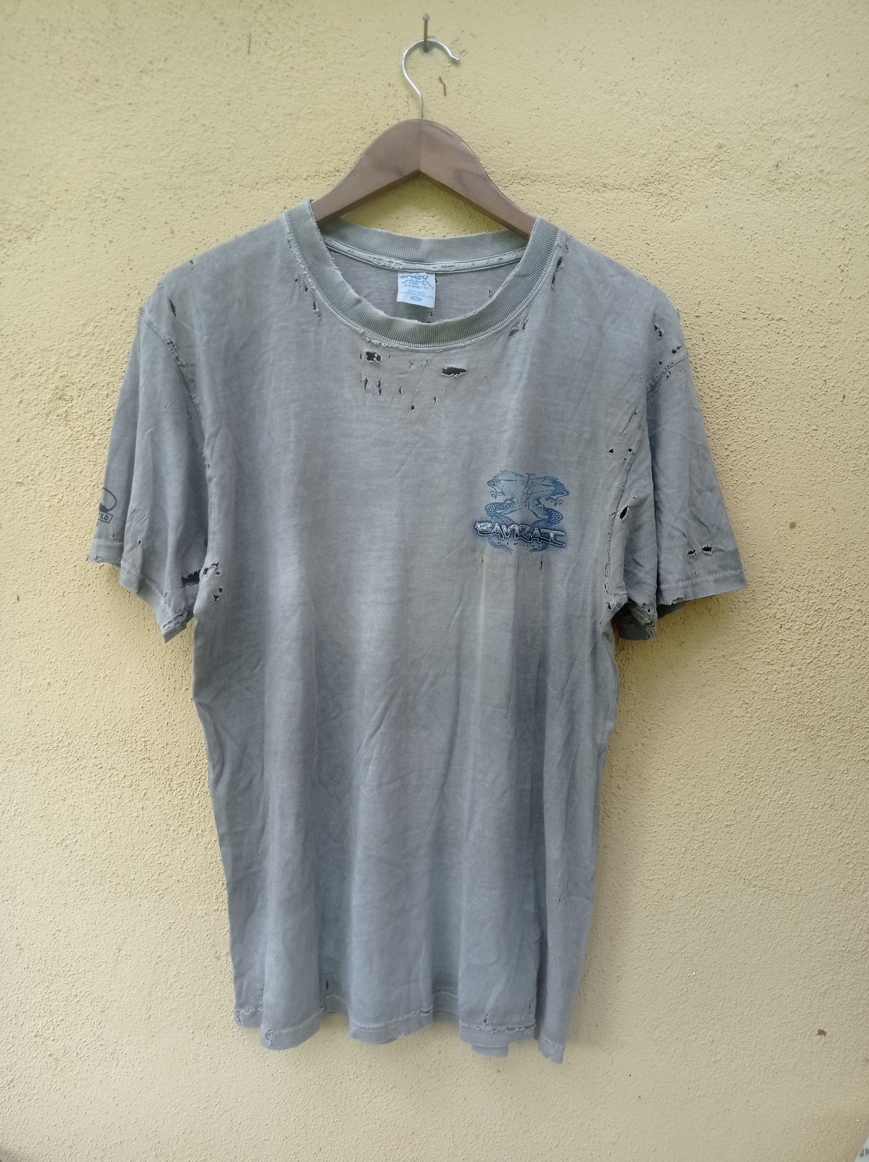 Vintage Destress faded crazy shirts banzai dragon Hawaii surf #GL54 Size US M / EU 48-50 / 2 - 12 Thumbnail