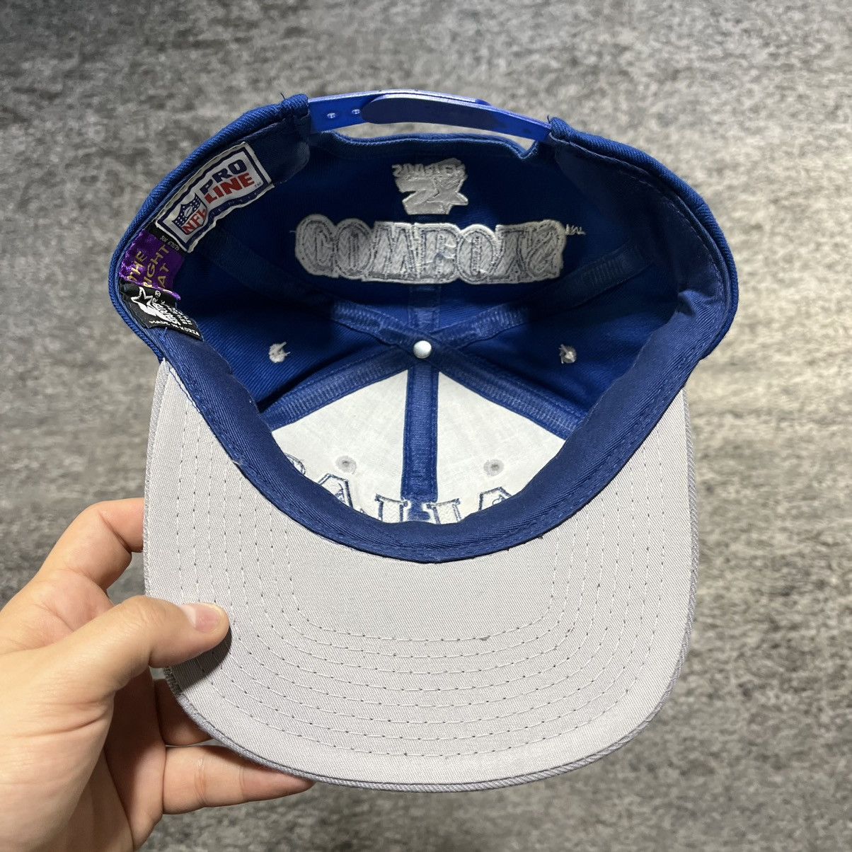 Starter VINTAGE 90s DALLAS COWBOYS STARTER EMBROIDERED SNAPBACK HAT Size ONE SIZE - 6 Thumbnail