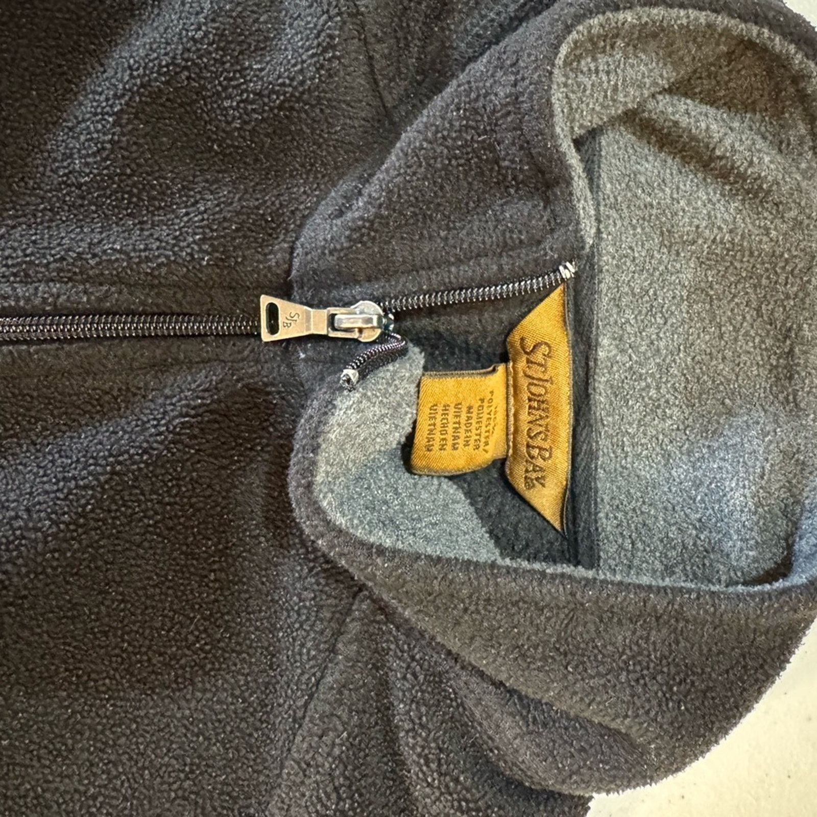 St. Johns Bay St. John's Bay Gray top zip fleece shirt Size US L / EU 52-54 / 3 - 1 Thumbnail