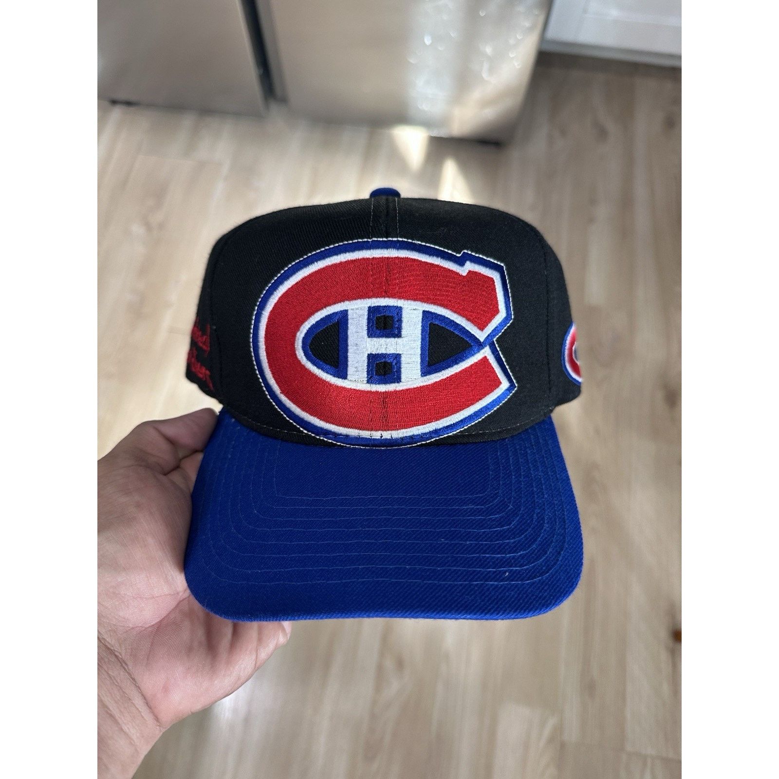 Alternative Apparel Vintage #1 Apparel Snapback NHL Montreal Canadiens Size ONE SIZE - 1 Thumbnail