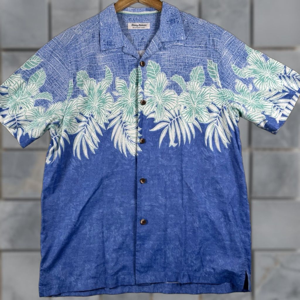 Tommy Bahama Tommy Bahama Shirt Men Size M Blue Coconut Point Floral Camp Button Size US M / EU 48-50 / 2 - 1 Thumbnail