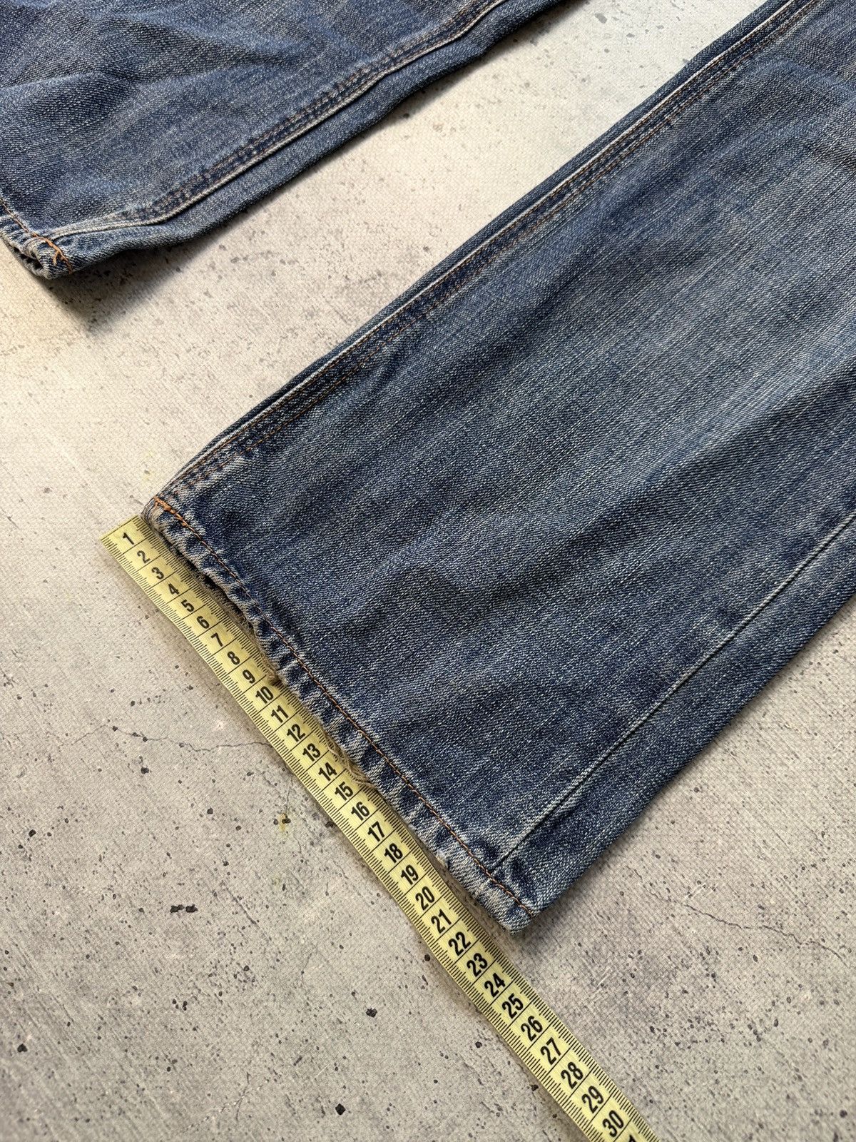 Tommy Hilfiger Vintage Tommy Hilfiger Jeans 34x34 Baggy Denim 90s Pants Size US 34 / EU 50 - 6 Thumbnail