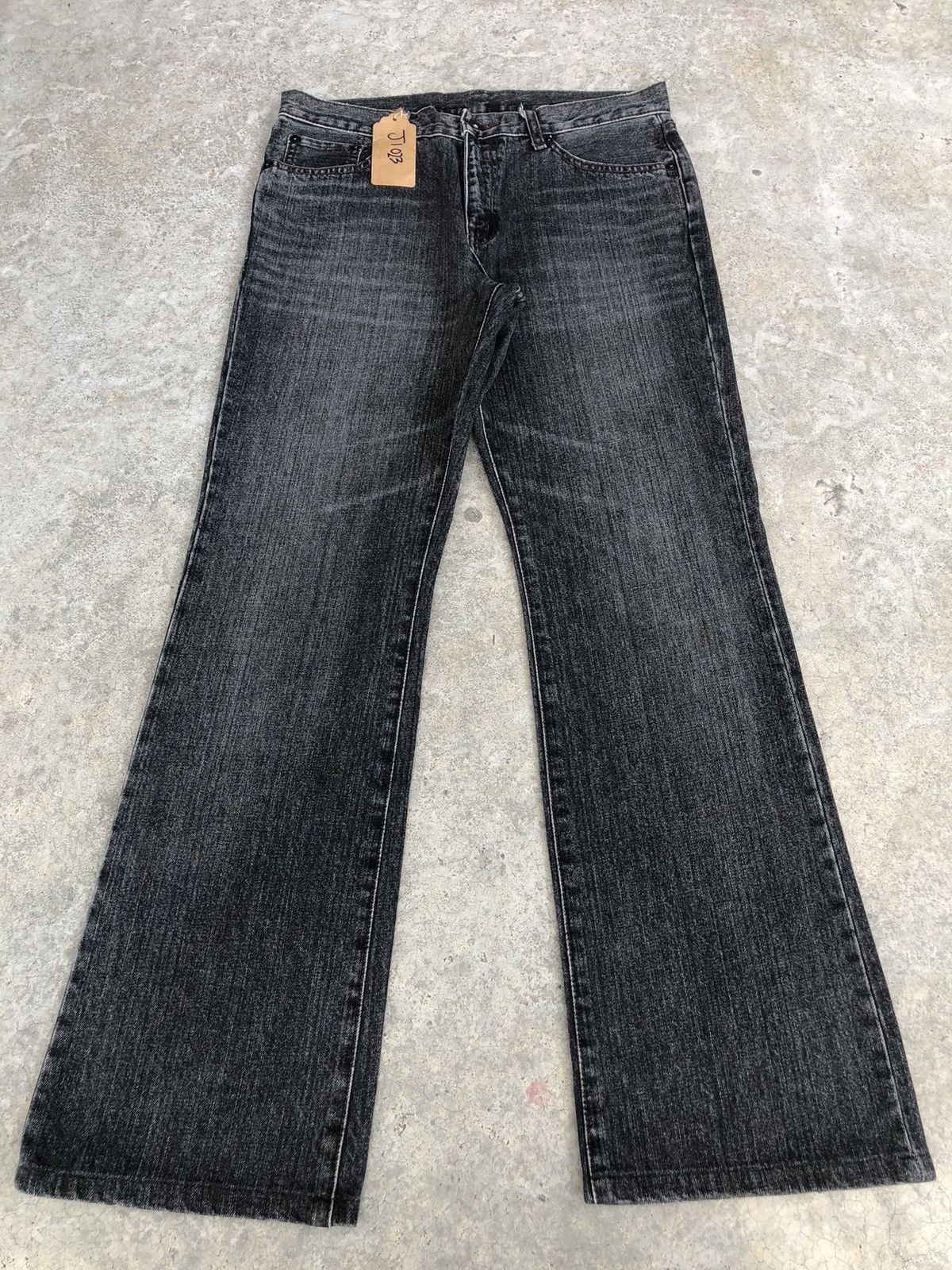 If Six Was Nine Japanese Uniqlo Flared Jeans Distressed Jeans Size US 32 / EU 48 - 1 Thumbnail