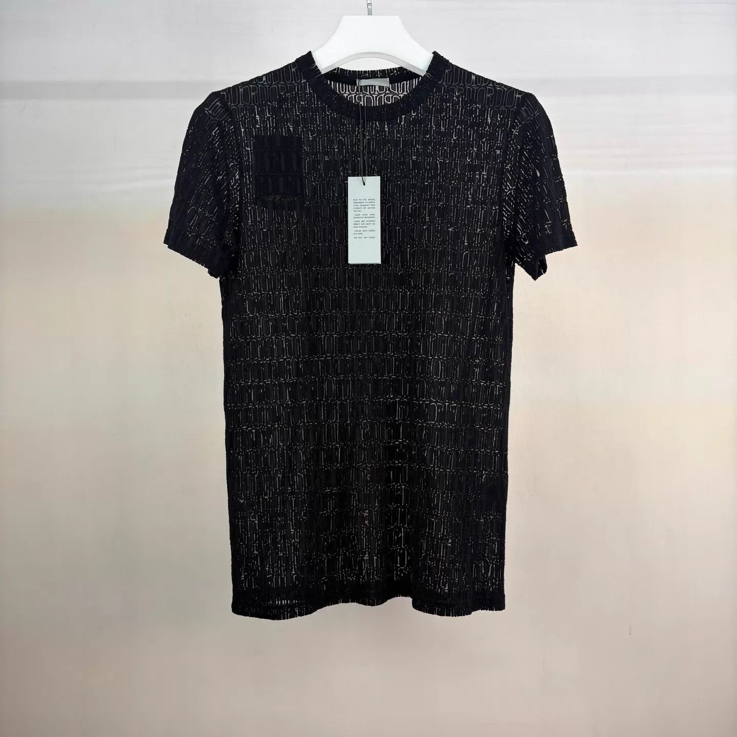 Dior Dior Cutout Logo Short Sleeve Black XS Size US XS / EU 42 / 0 - 1 Thumbnail