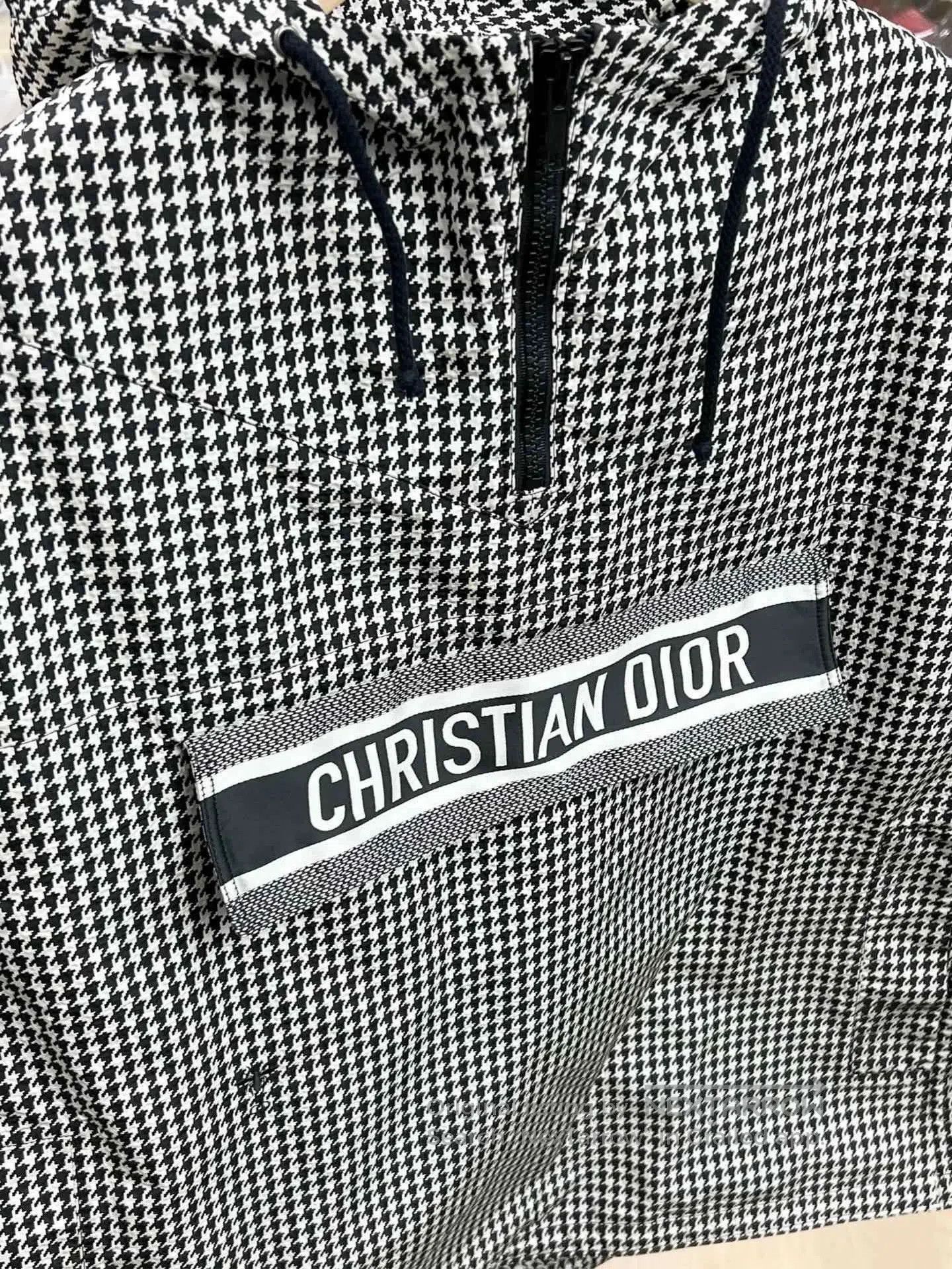 Dior dior houndstooth hooded long sleeve jacket. Size US S / EU 44-46 / 1 - 2 Thumbnail