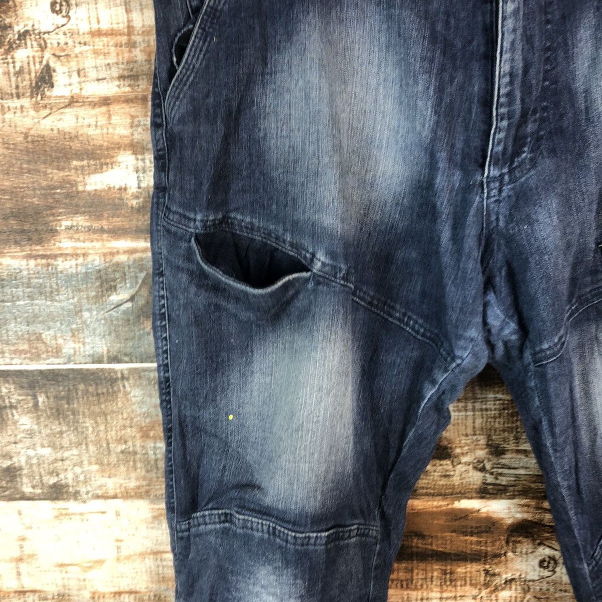 Japanese Brand Japanese Brand Blue Distressed Denim Pants #A2093 Size US 35 - 9 Thumbnail