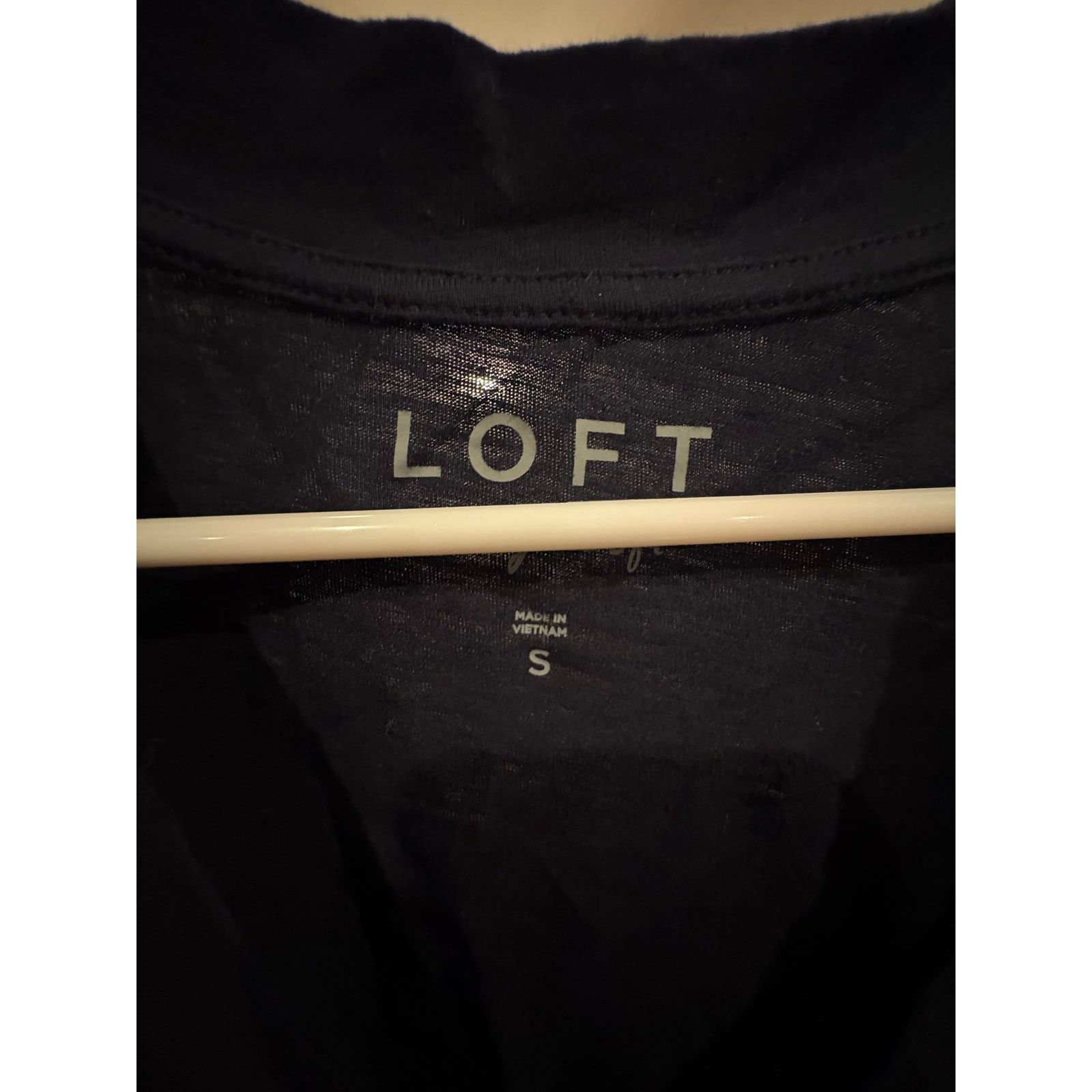 Loft LOFT Women’s Small Navy Blue V-Neck Short Sleeve Tee T-Shirt Size S / US 4 / IT 40 - 3 Thumbnail
