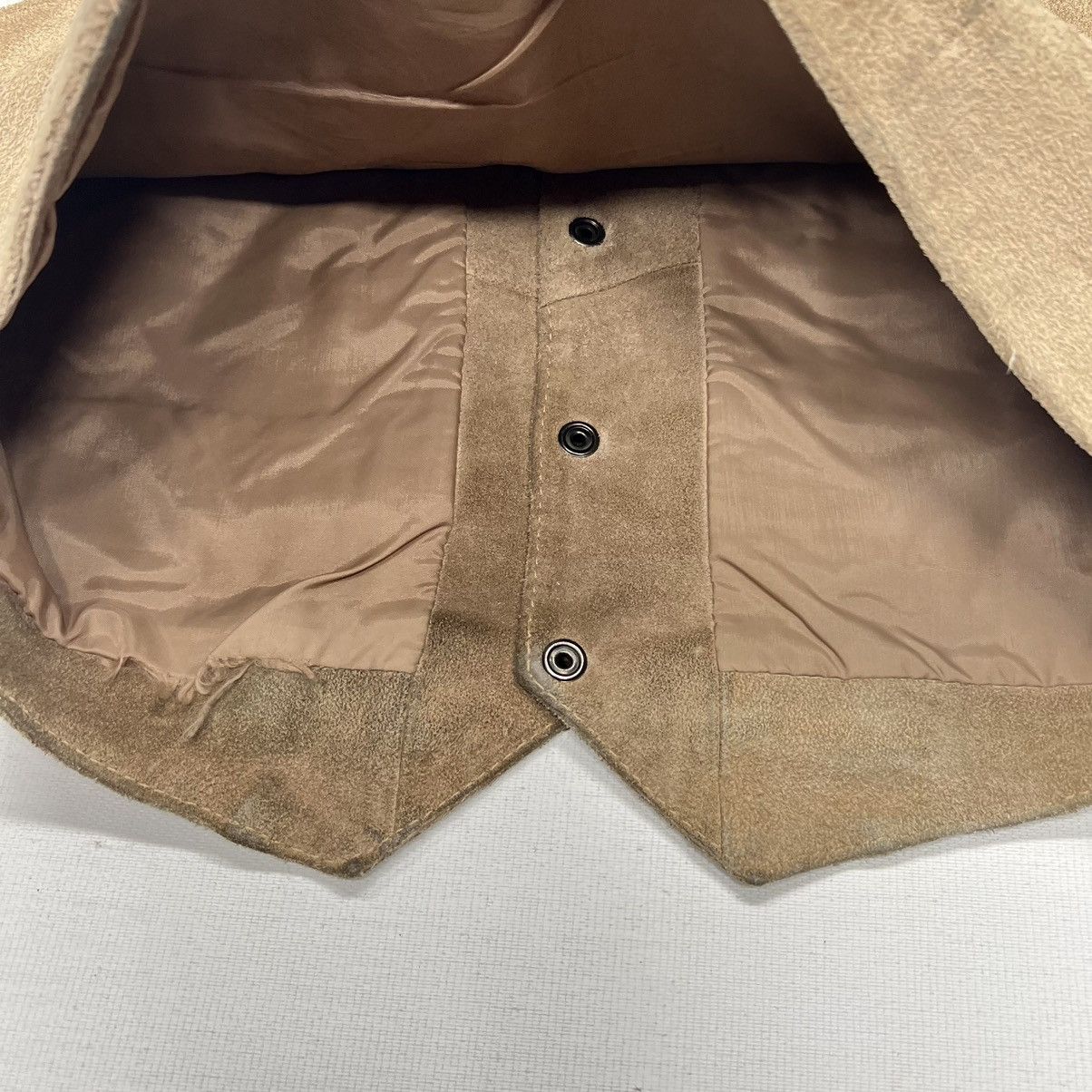 Vintage VTG Chess King Beige Suede Leather Vest Western Retro Tan Size US L / EU 52-54 / 3 - 12 Thumbnail
