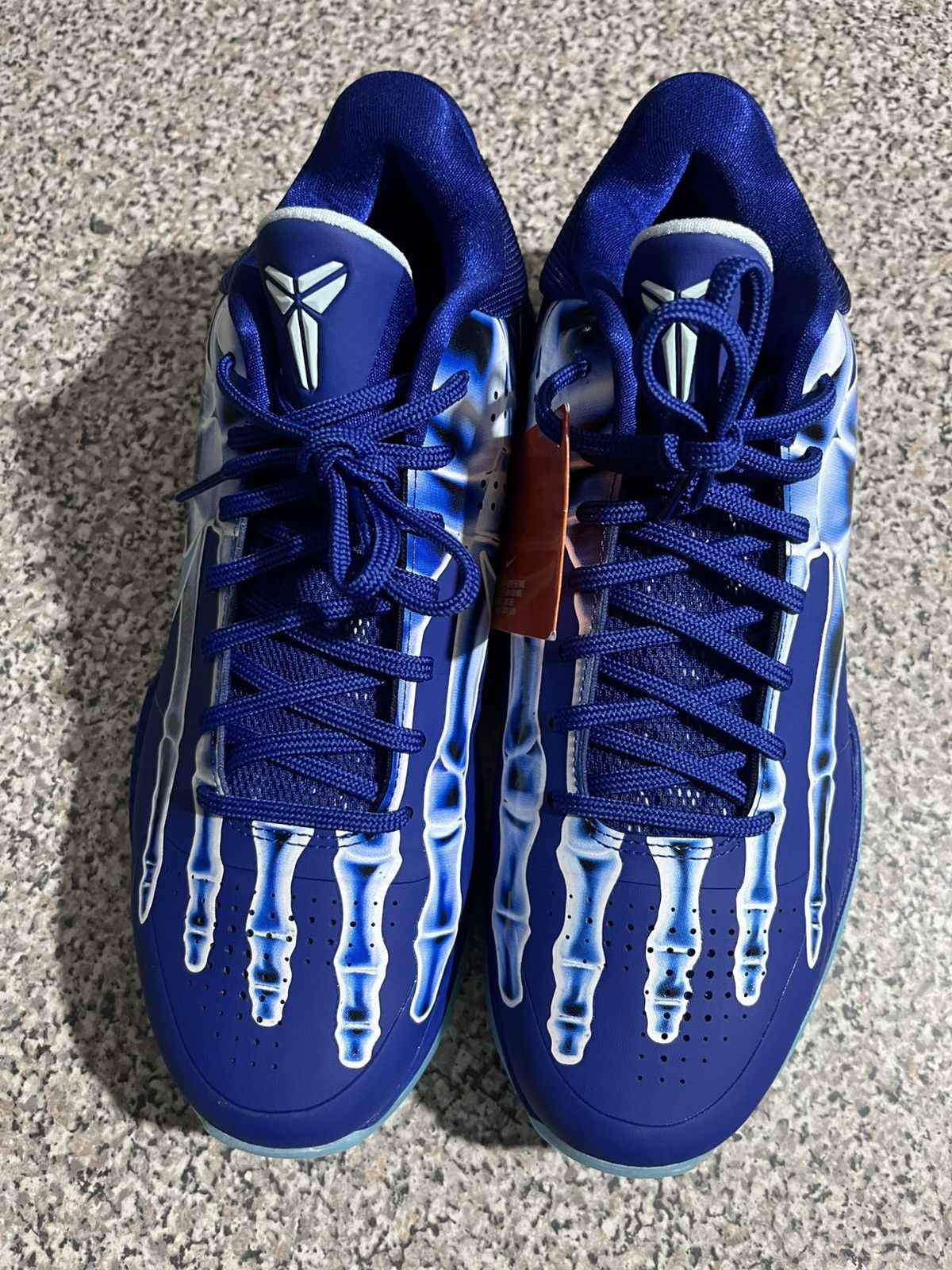 Nike Kobe V protro X-Ray Size US 10 / EU 43 - 8 Thumbnail