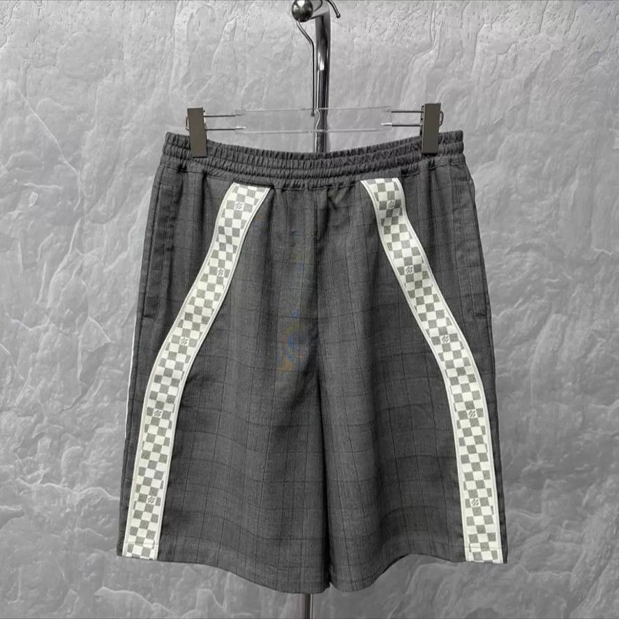 Louis Vuitton LV Louis Vuitton shorts Size US 30 / EU 46 - 1 Thumbnail