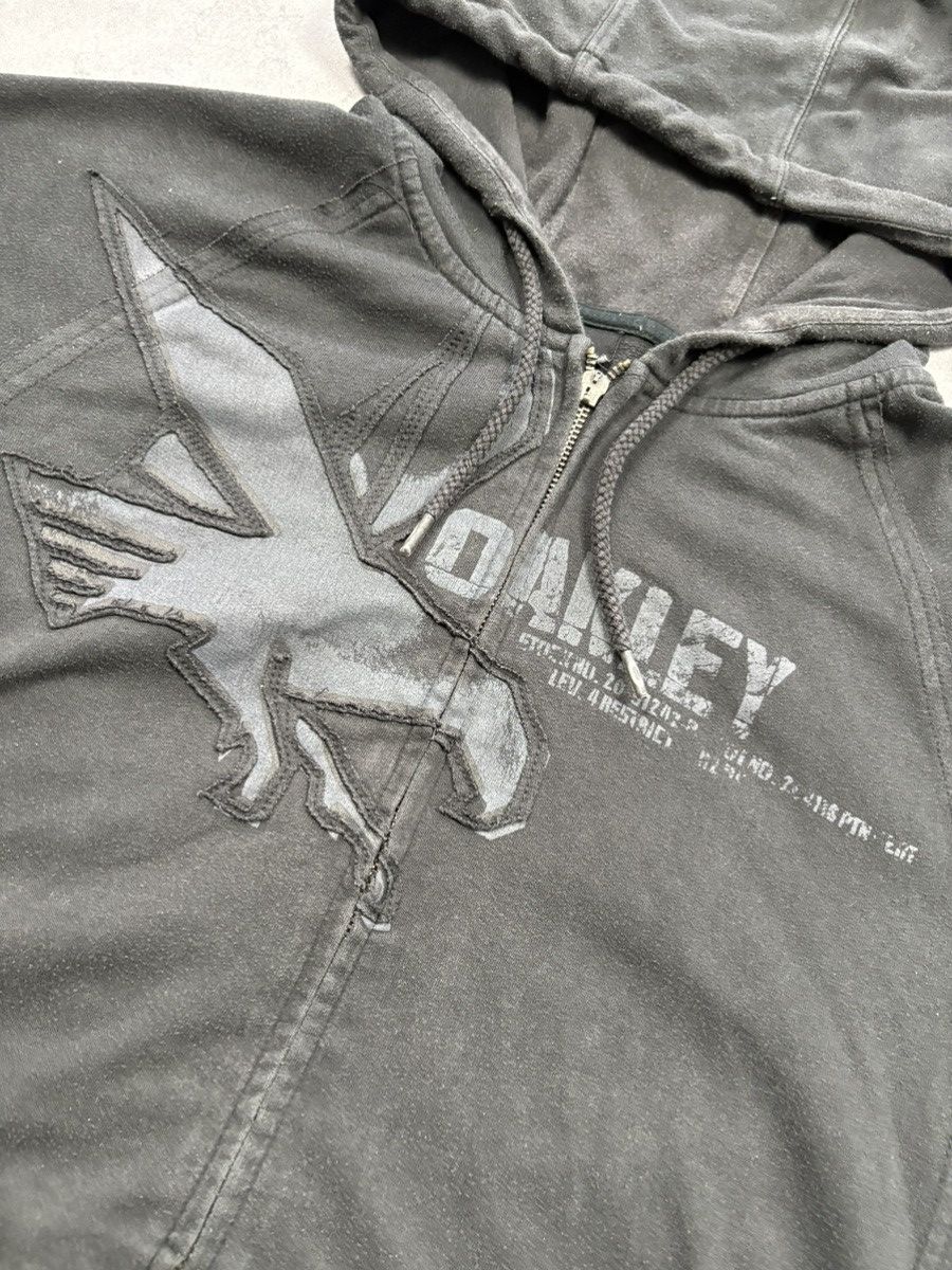 Oakley Vintage 00s Oakley Full Zip Hoodie Black Eagle Print Y2K Size US XL / EU 56 / 4 - 6 Thumbnail