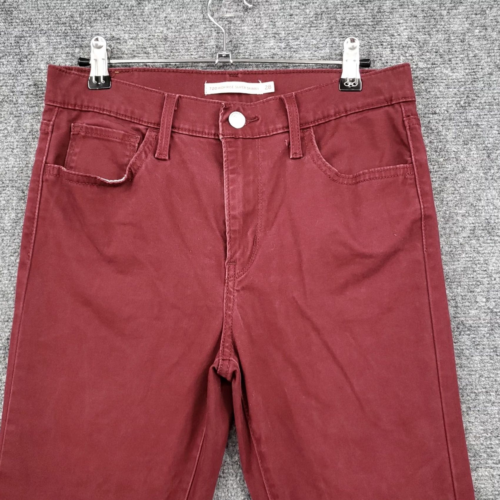 Levi's Levi's 720 Jeans Womens 28 Red High Rise Skinny Denim Dark Wash Zip Fly Button Zip Levi's Girls? Size 28" / US 6 / IT 42 - 3 Thumbnail