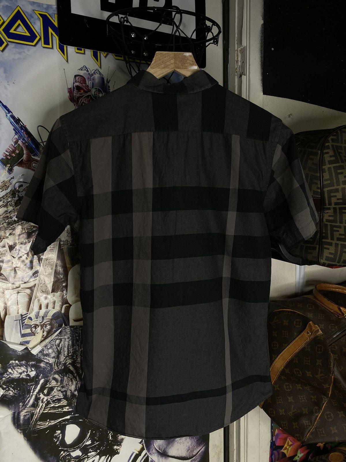 Burberry Button Up Men’s Short Sleeve T-Shirt Size Small