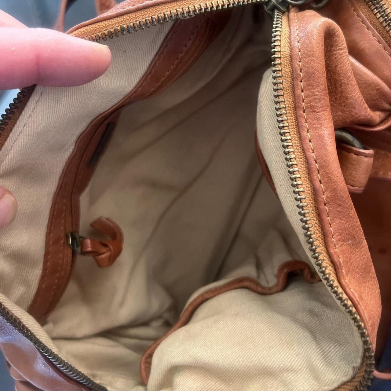 Other Busby Brown Leather Bag – Classic Heritage Style Size ONE SIZE - 9 Thumbnail