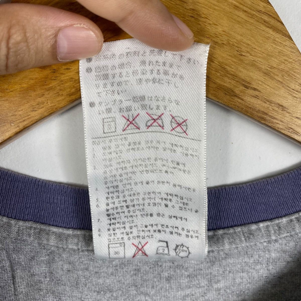 Nike × Vintage Vintage 90's NIKE Center Logo Sportswear Ringer Tee Shirt Size US S / EU 44-46 / 1 - 8 Thumbnail