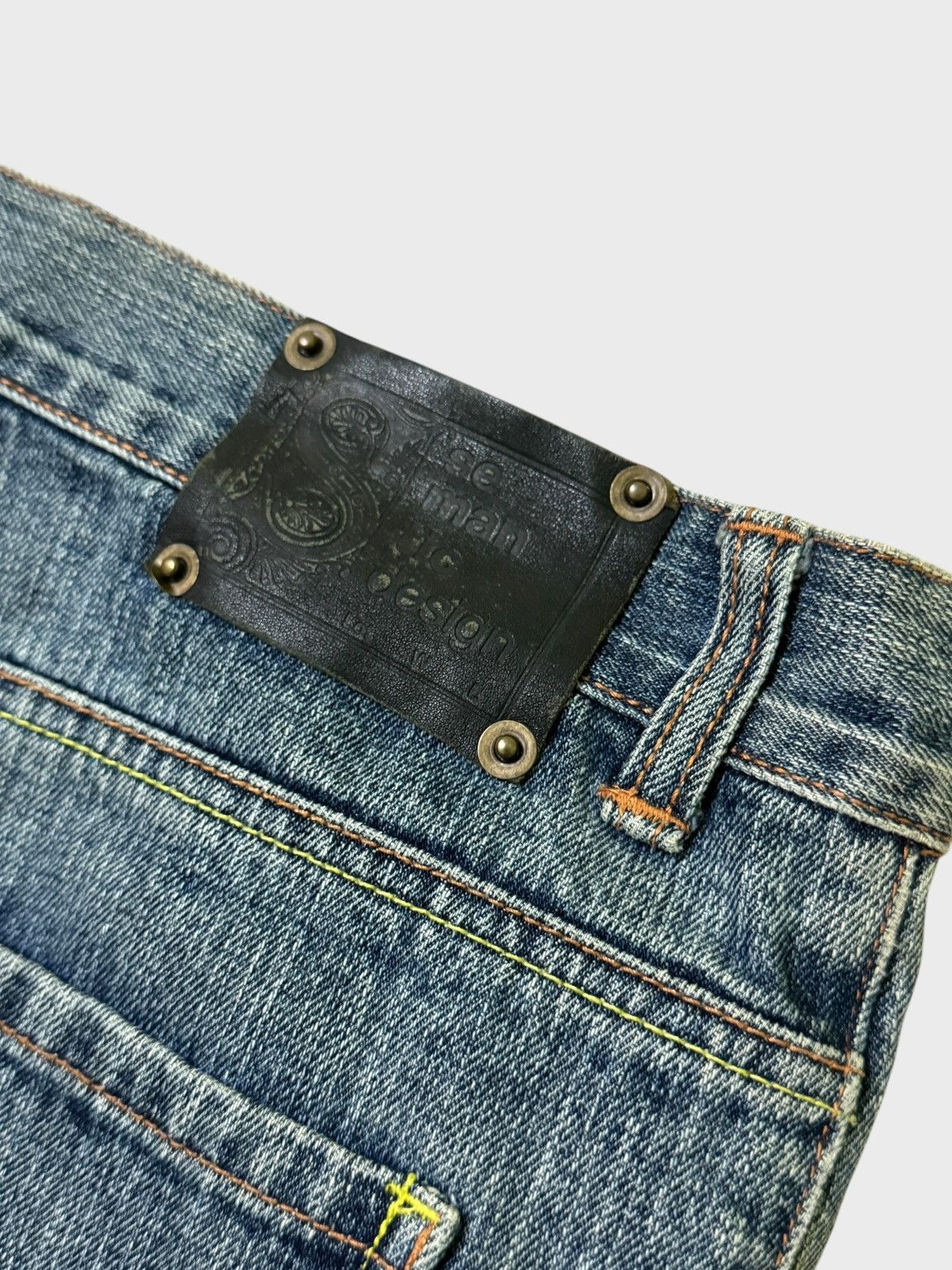 Hysteric Glamour FLARED SEMANTIC DESIGN CROSS EMBROIDERED STYLE DENIM Size US 31 - 16 Thumbnail