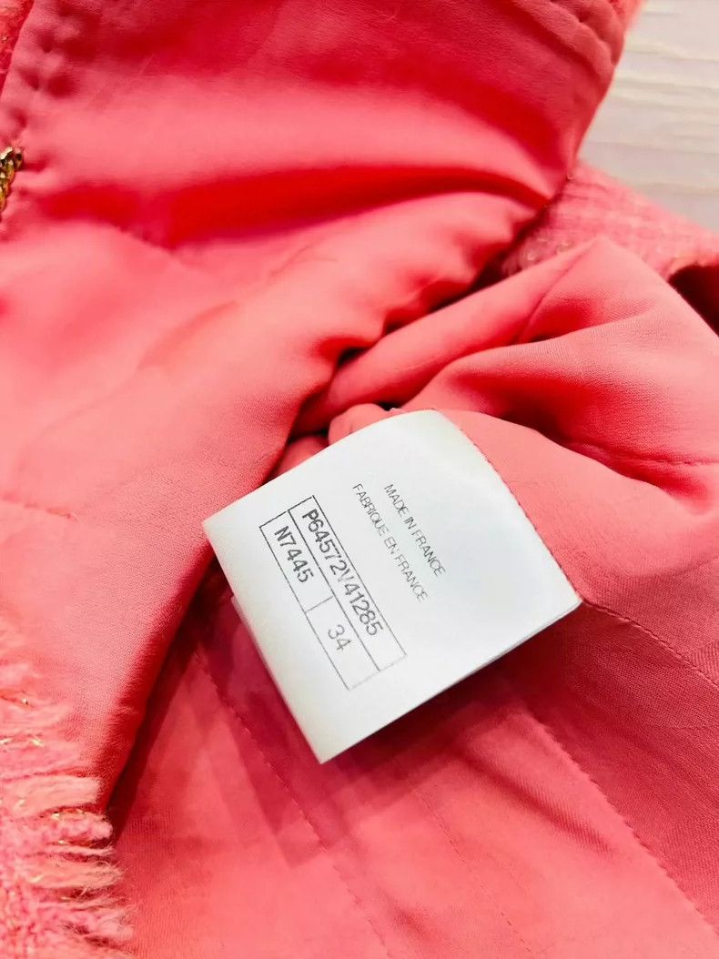 Chanel Chanel Four bags of watermelon red coats Size XXS / US 00 / IT 34 - 8 Thumbnail