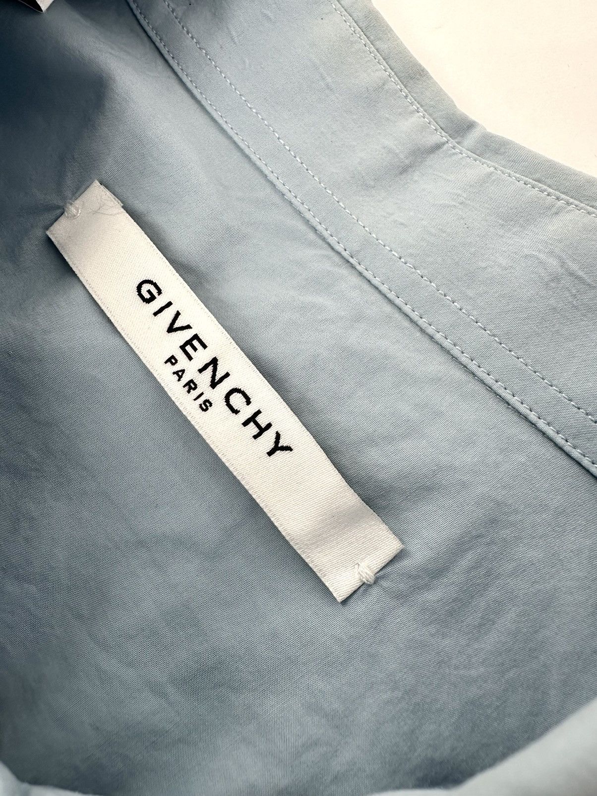 Givenchy Givenchy Formal Shirt Tribal Pattern Beads on Chest Size US M / EU 48-50 / 2 - 11 Thumbnail