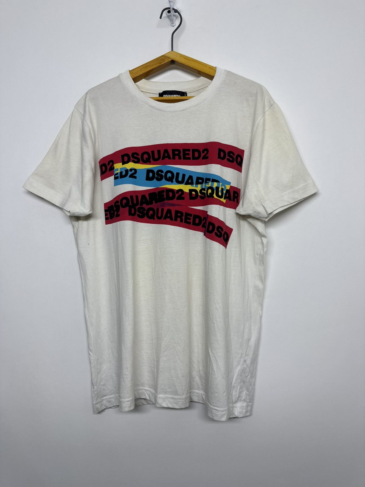 Dsquared2 Vintage Y2k Dsquared2 Tape Logo Designer T-Shirt Size US M / EU 48-50 / 2 - 4 Thumbnail