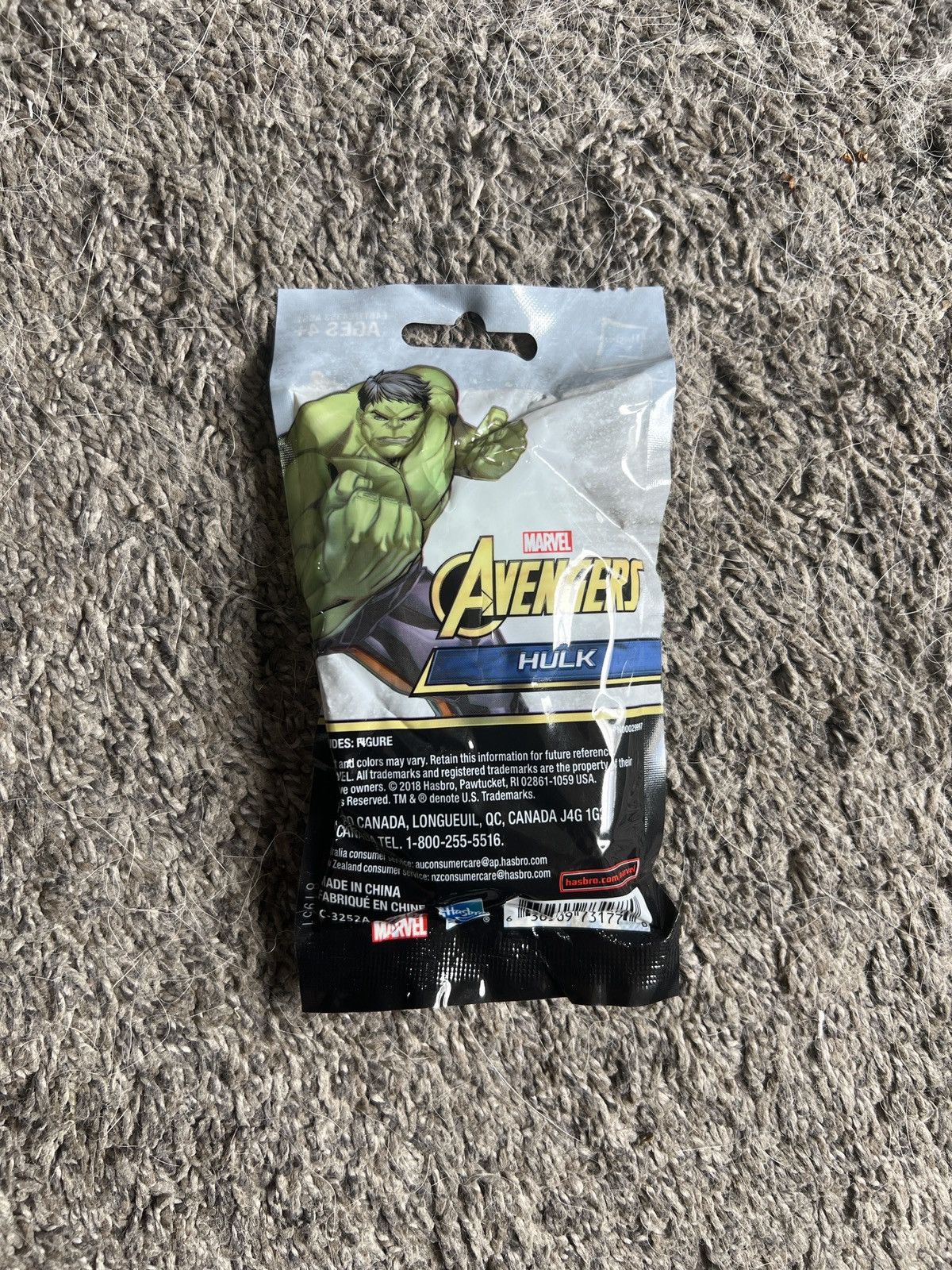 Marvel Comics 2018 Hasbro Marvel Avengers Hulk Figure Size ONE SIZE - 2 Thumbnail