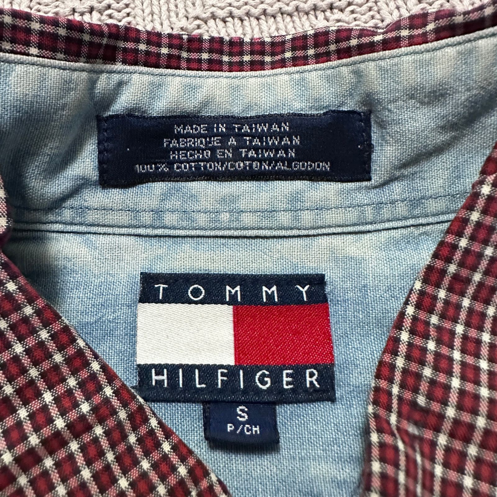 Tommy Hilfiger Vintage Tommy Hilfiger red plaid button down Size US S / EU 44-46 / 1 - 5 Thumbnail